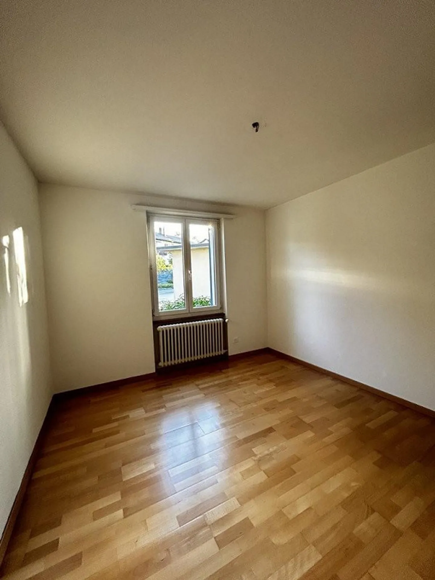 Charming apartment in the green - Photo 4 of 8