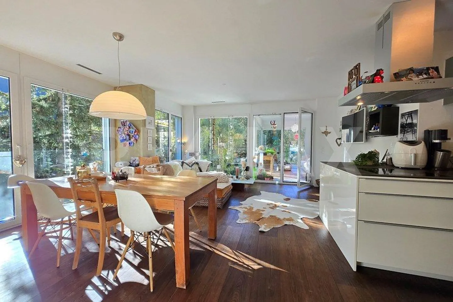 Appartamento moderno di 3,5 locali in posizione tranquilla - Foto 1 di 10