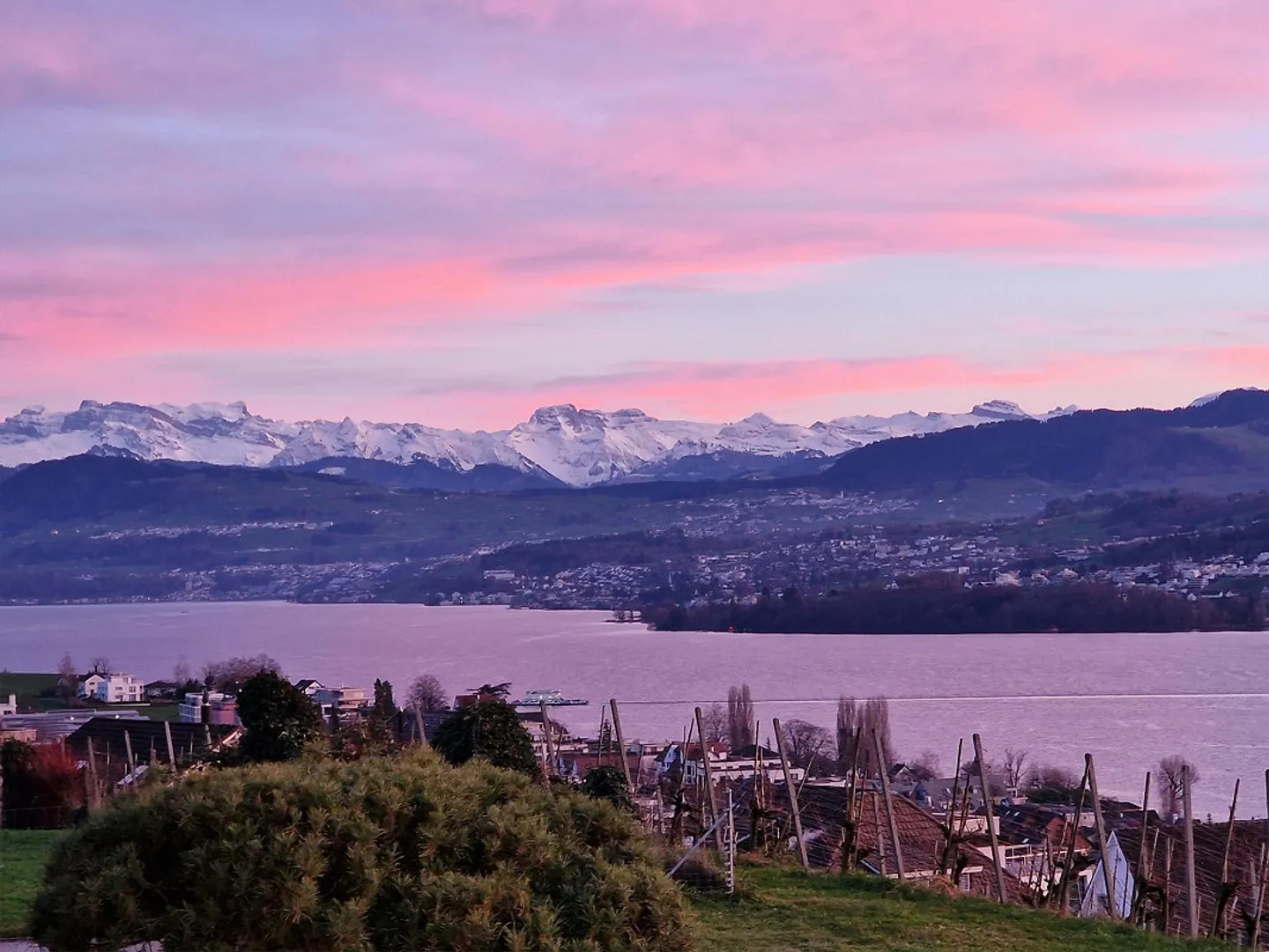 Inizia e termina ogni giorno con questa vista da sogno - Foto 2 di 9