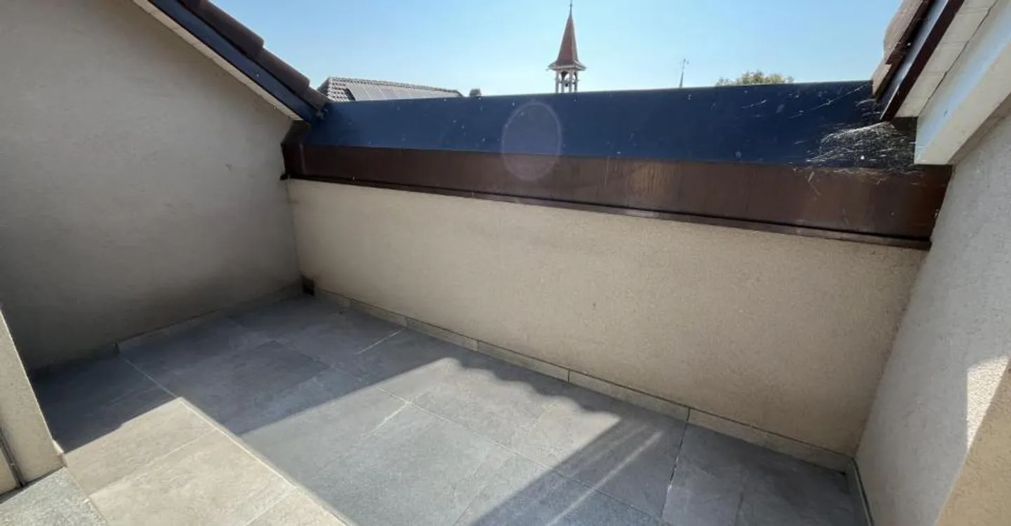 MAGNIFICENT PENTHOUSE DUPLEX - Photo 2 of 12