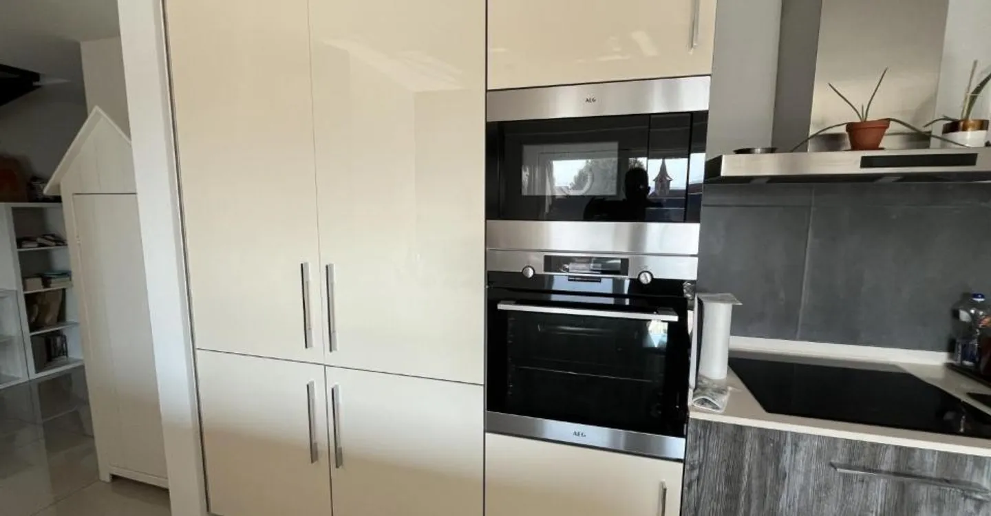 MAGNIFICENT PENTHOUSE DUPLEX - Photo 5 of 12
