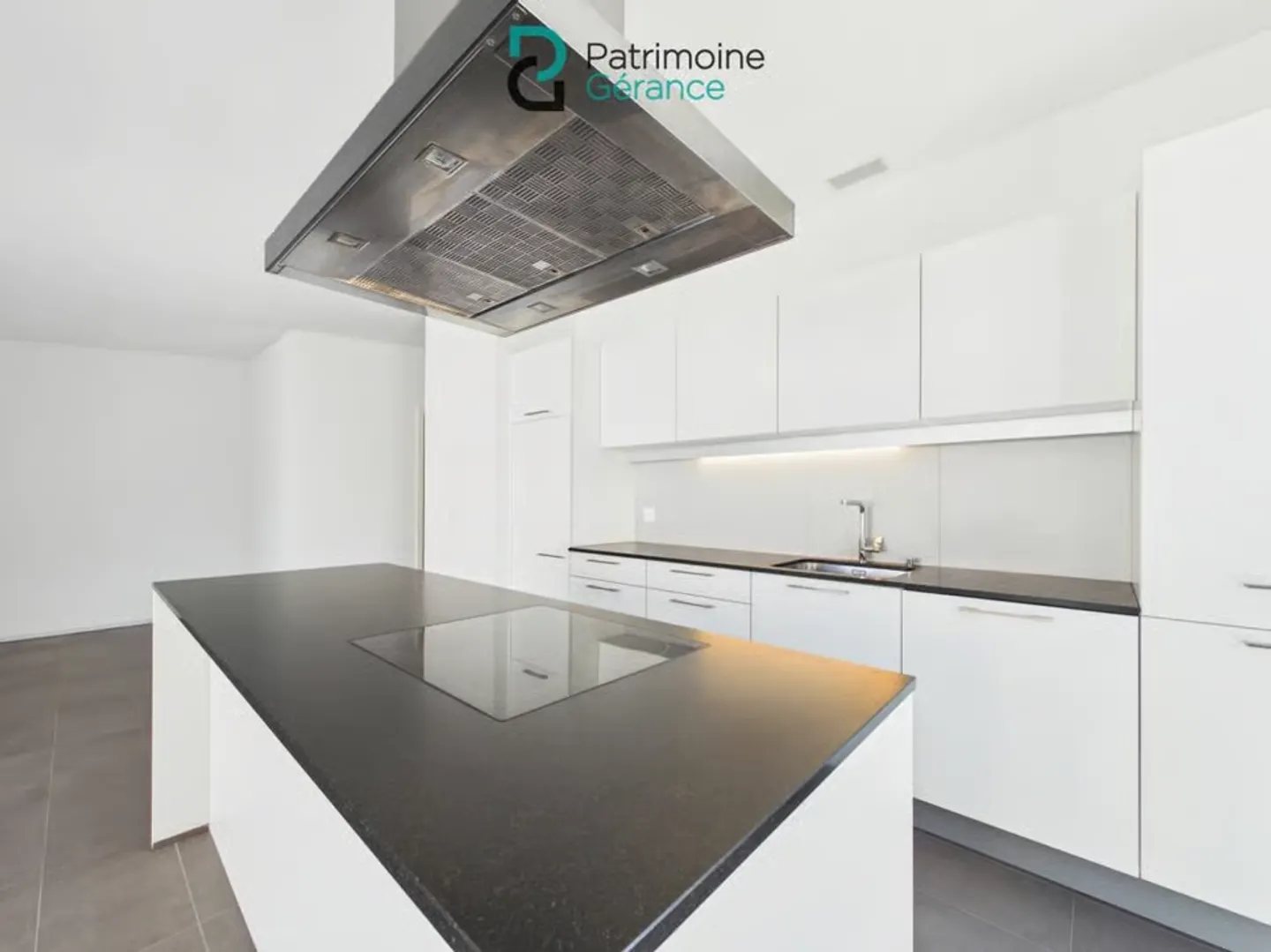 Appartement en Attique avec Terrasse - Photo 8 sur 13