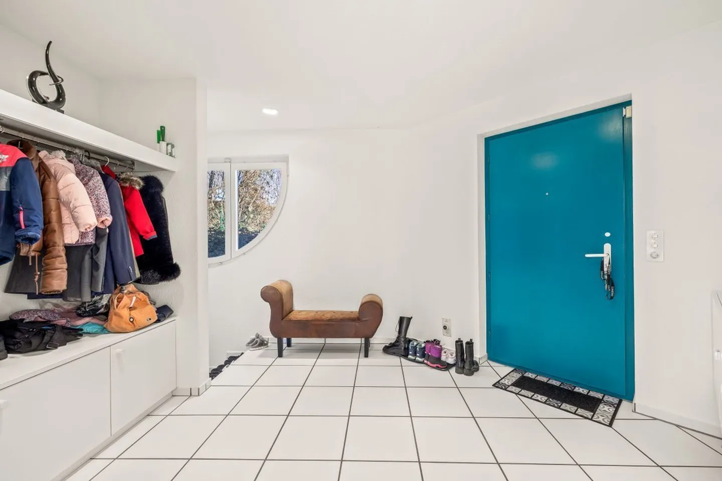 VILLA ESCLUSIVA CON PISCINA | 285 m² DI SUPERFICIE ABITABILE | 1'058 m² DI TERRENO - Foto 8 di 13