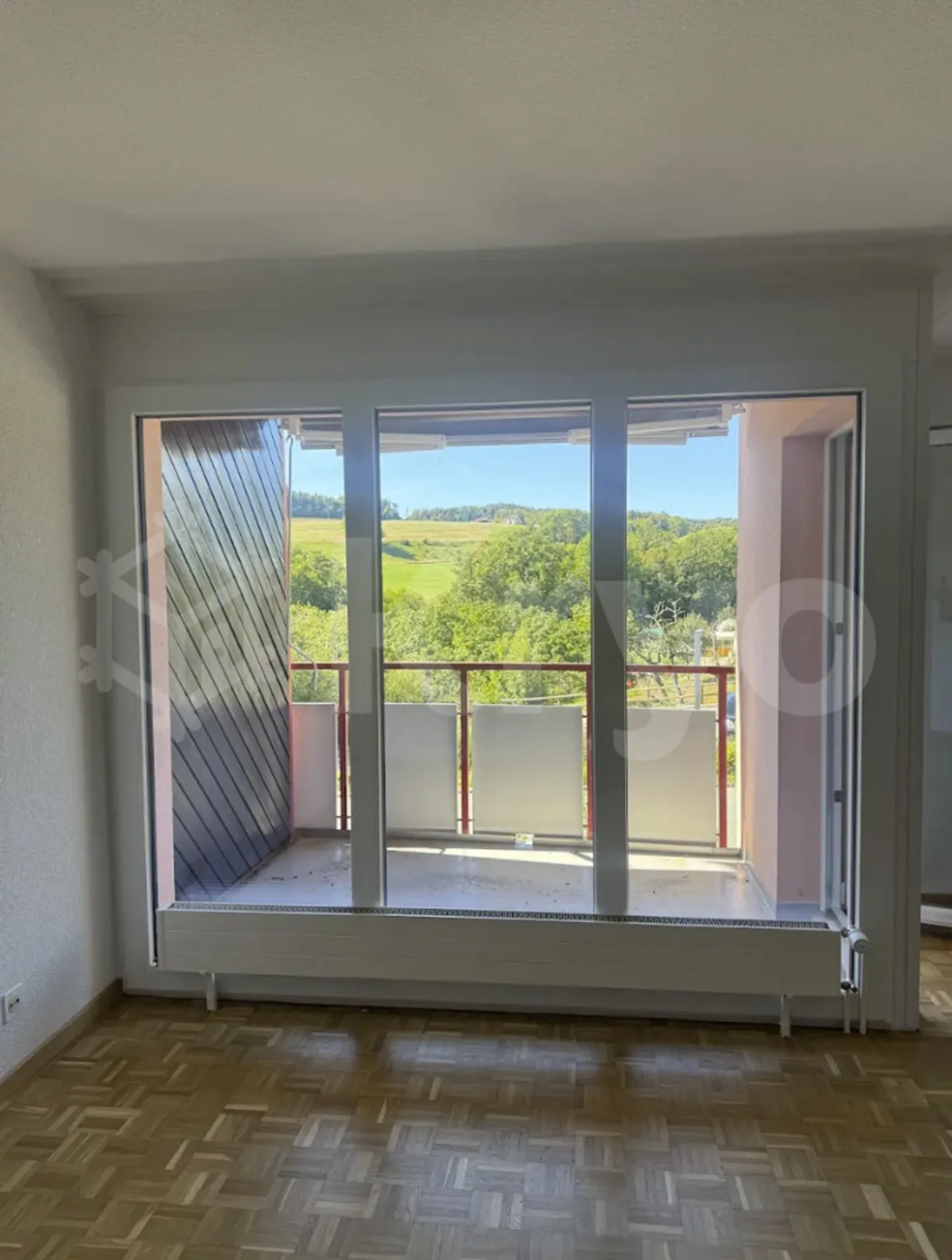 Spacieux et lumineux appartement de 3.5 pièces - Photo 6 sur 8