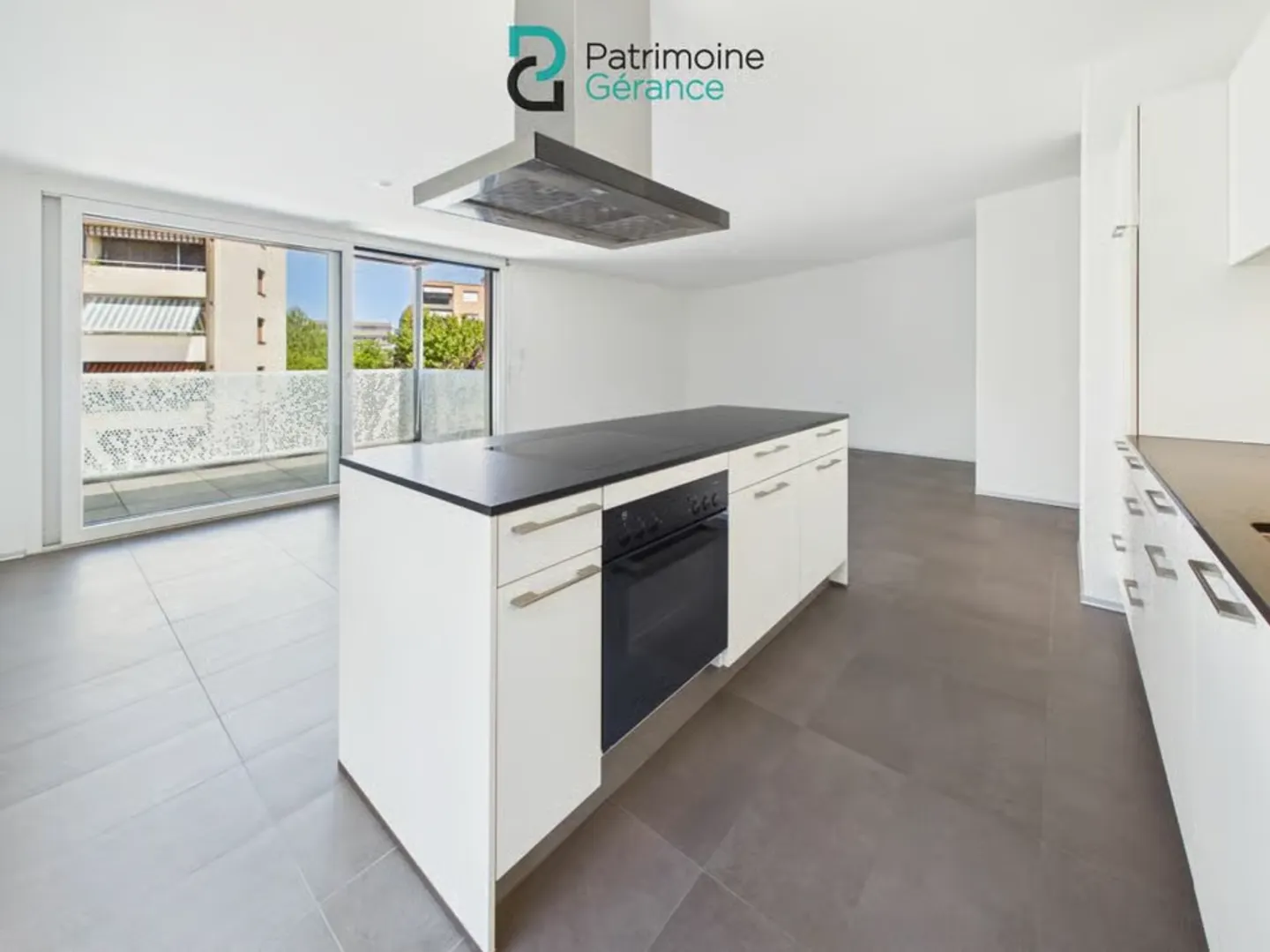 Appartement en Attique avec Terrasse - Photo 10 sur 13