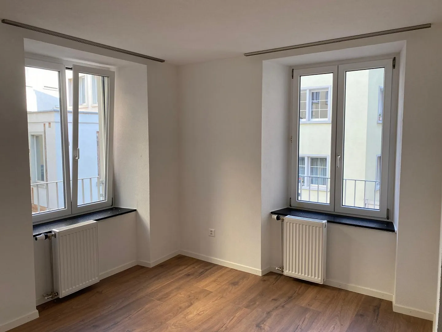 Modern Studio in the Center of Chur - Photo 6 of 10