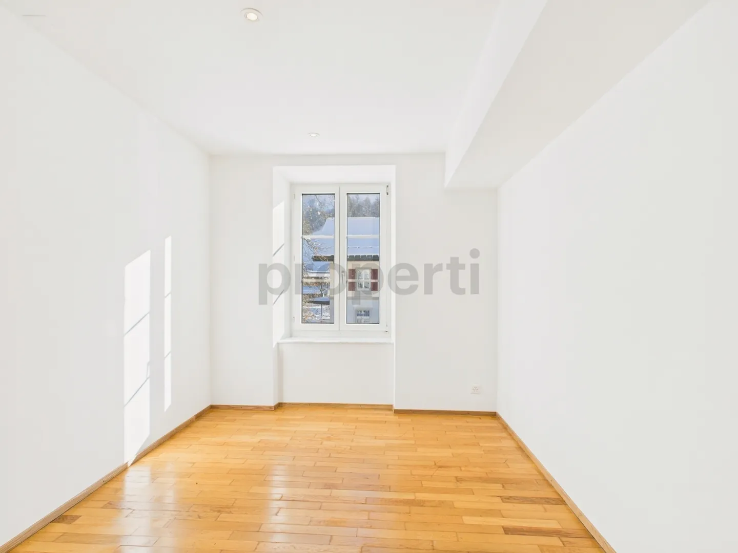 Sunny 4.5-room terrace apartment in Luchsingen - Photo 10 of 13