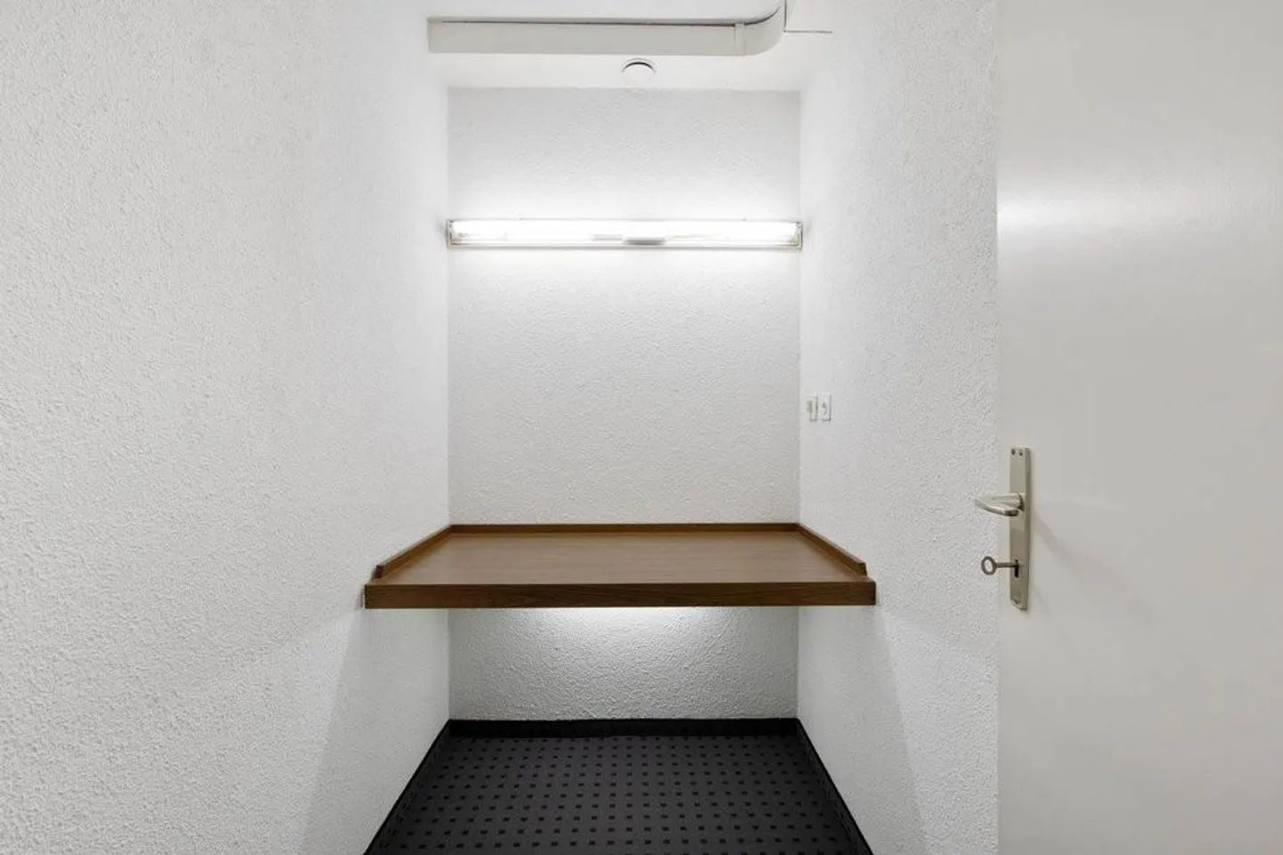 Office/Commercial space in an attractive location with a safe room in Gossau - Photo 10 of 11