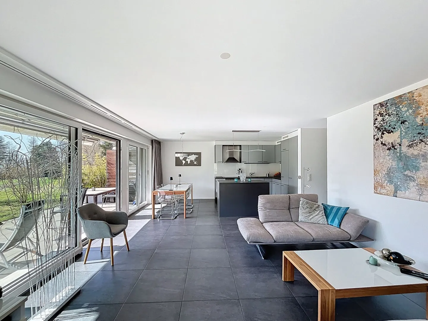 Superbe Appartement avec Jardin - Photo 2 sur 12