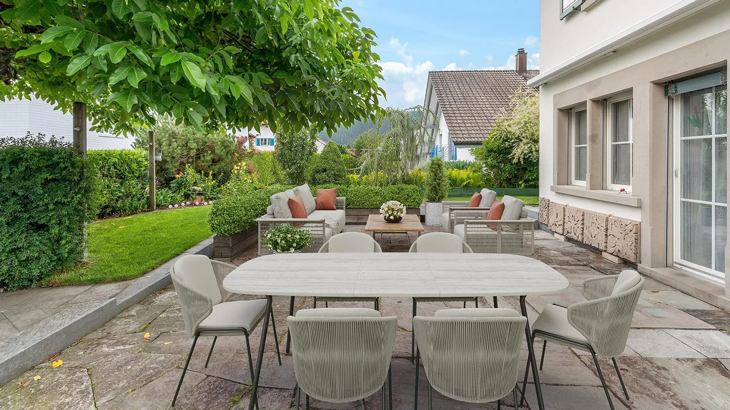 Charmante Doppelhaushälfte mit Garten - Foto 3 von 4