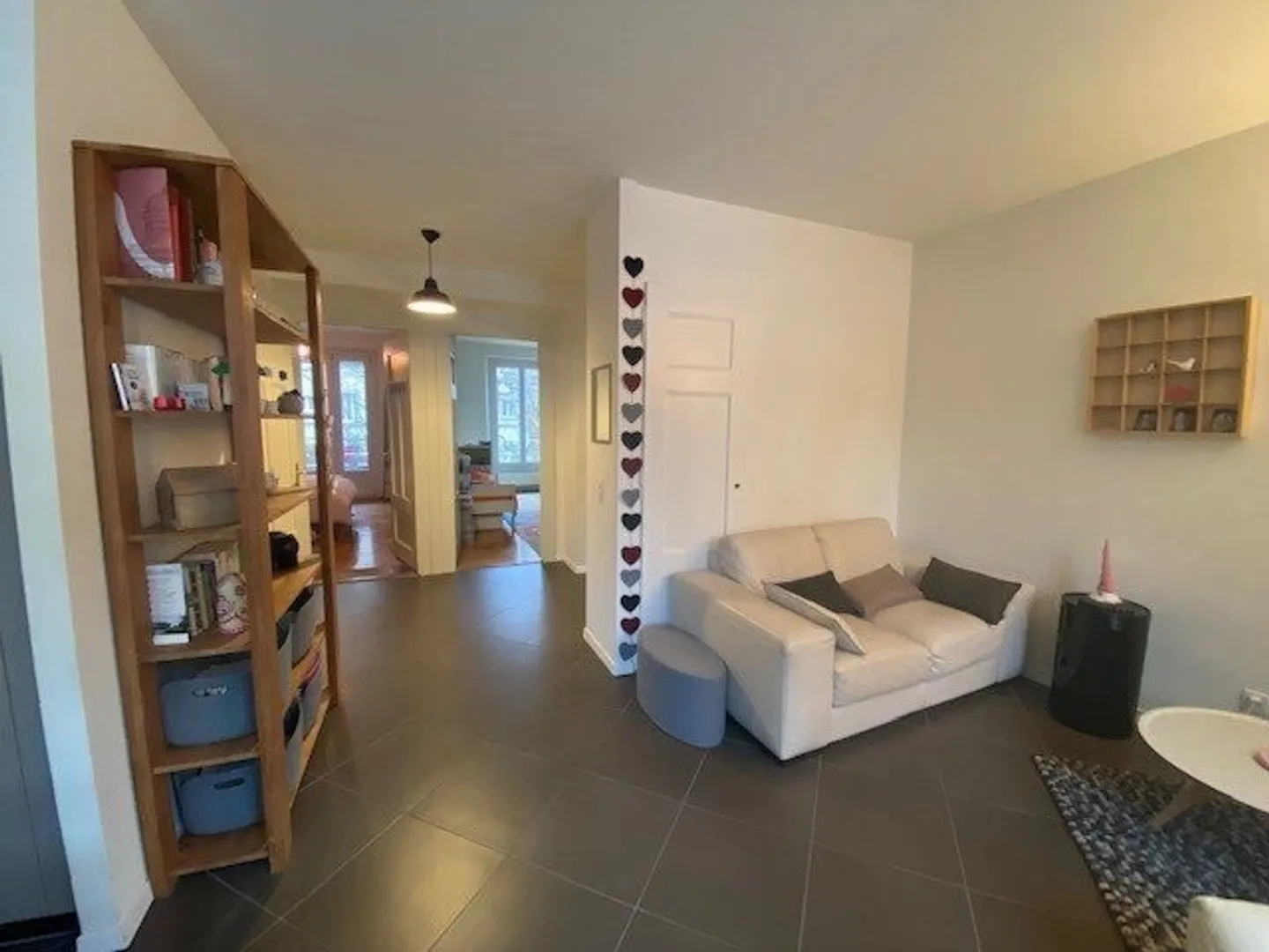 Schöne 4,5-Zimmer-Wohnung in der Nähe des Stadtzentrums - Foto 9 von 10