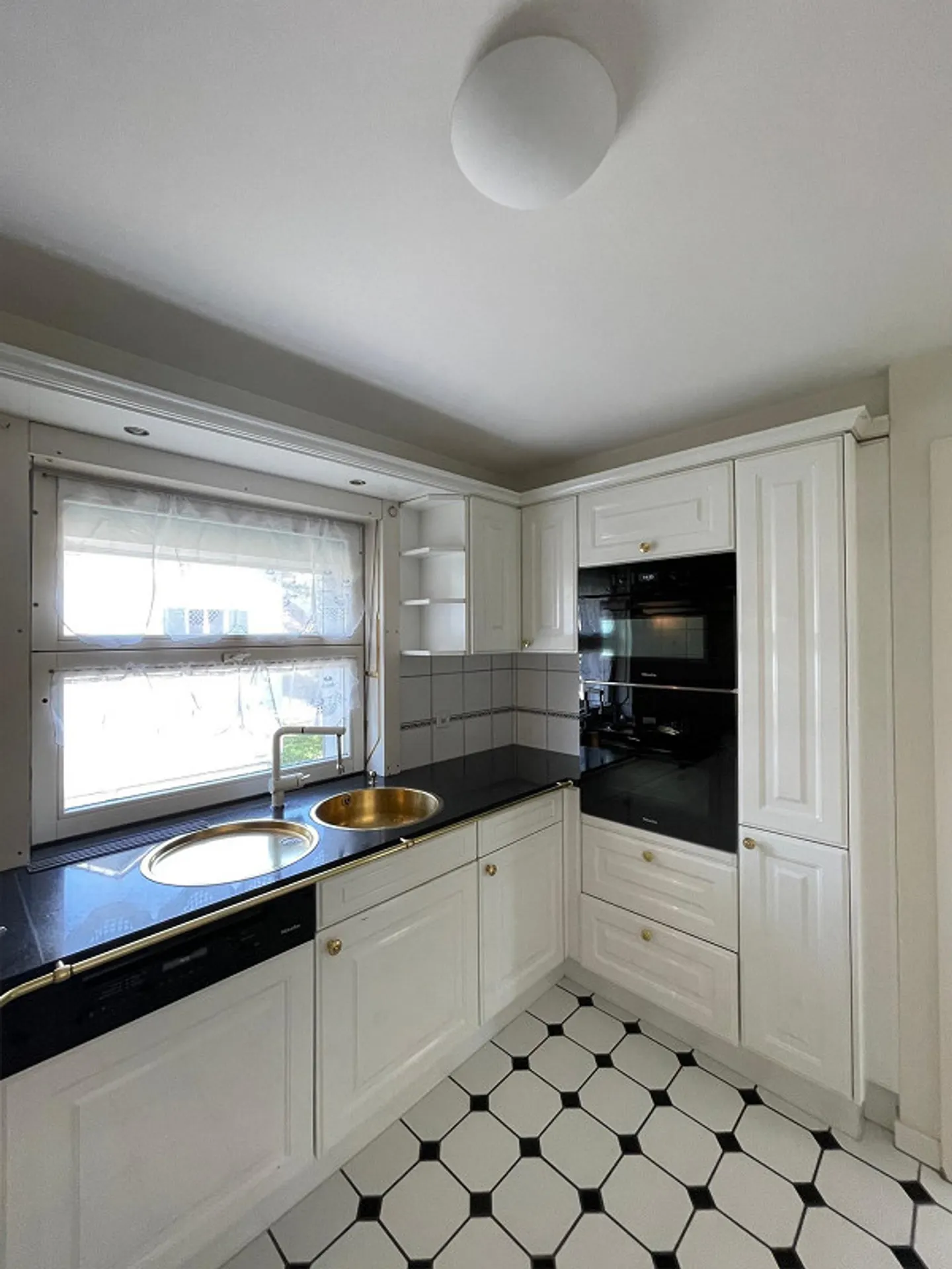 Charmante Maisonette in Reinach - Foto 4 von 13
