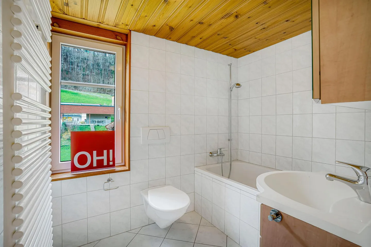Heimelige Wohnung mit Charme und viel Holz - Foto 10 von 17