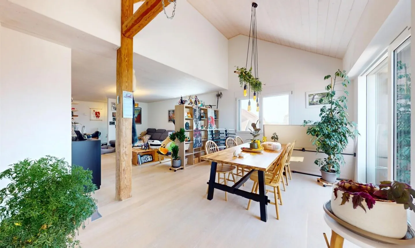 Rare property combining calm, light, and potential in Chevroux - Photo 9 of 11