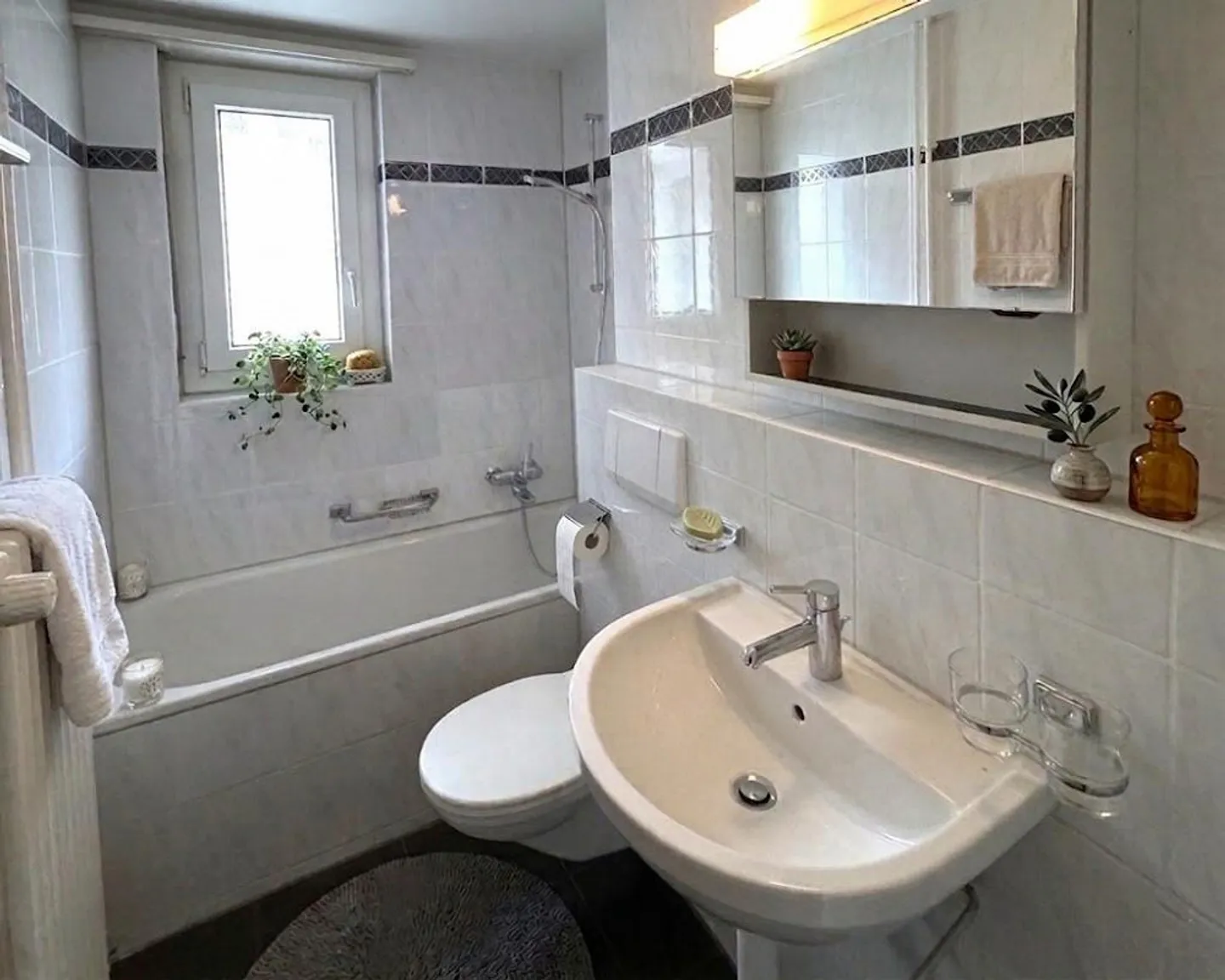 Belle appartement de 4 pièces dans un endroit calme - Photo 7 sur 10