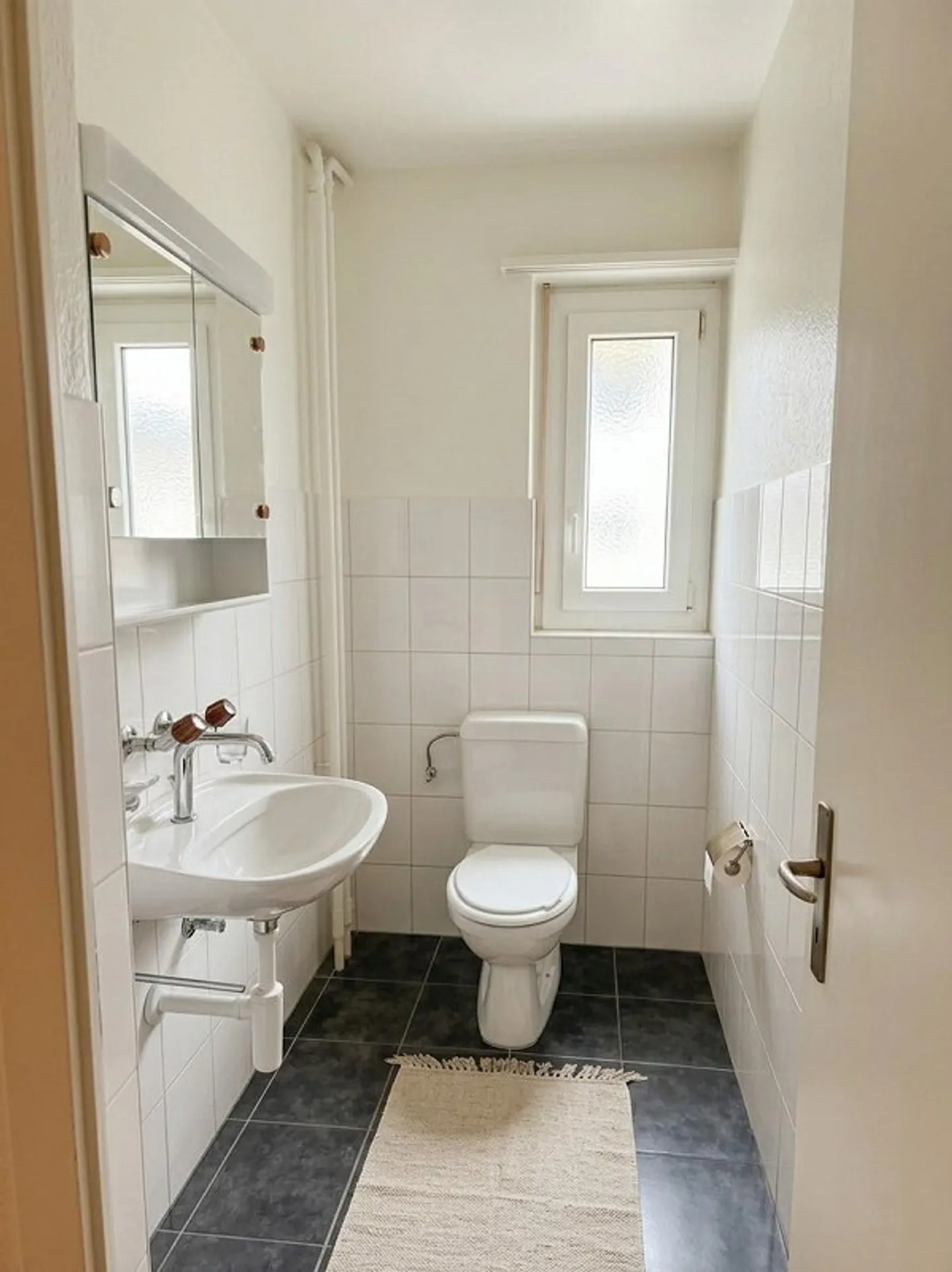 Belle appartement de 4 pièces dans un endroit calme - Photo 8 sur 10