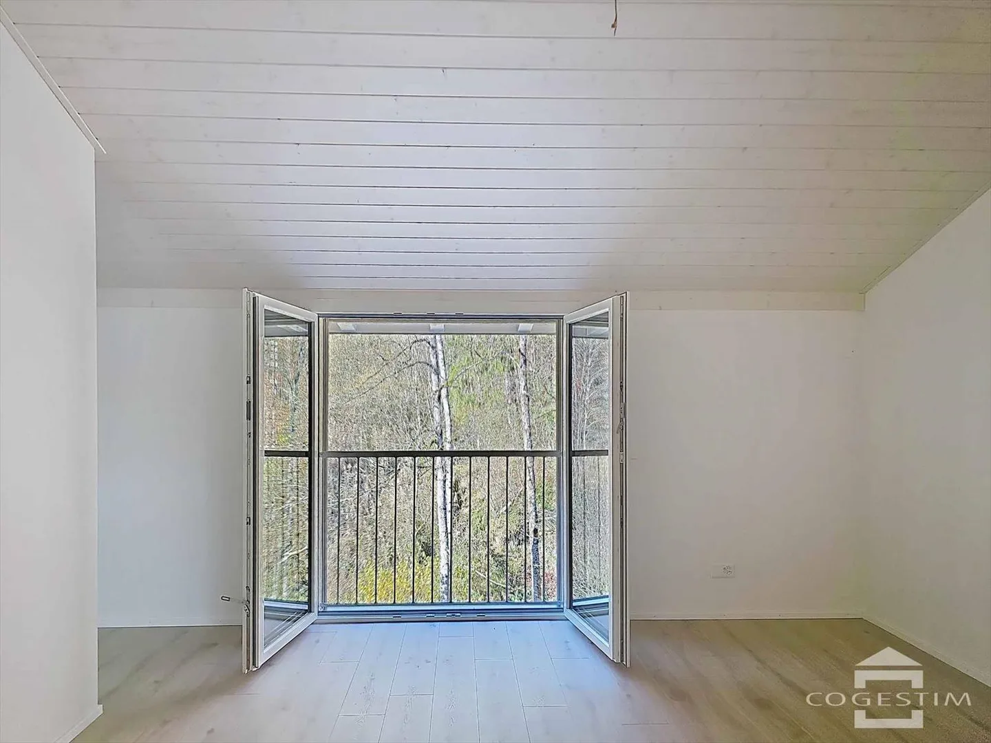 Semi-Detached House 5.5 Rooms - Photo 7 of 9