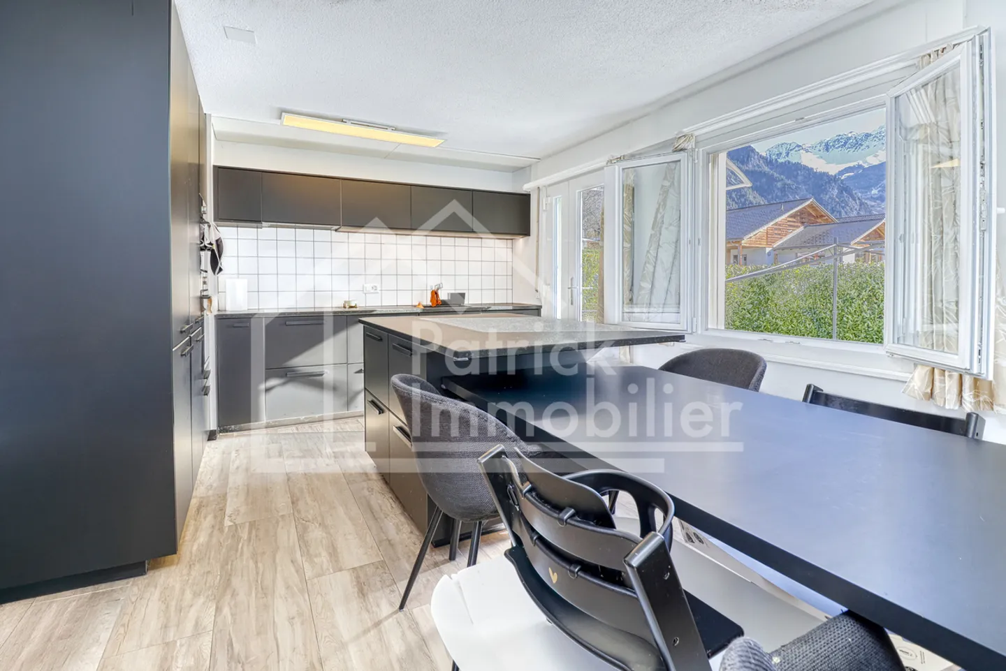 Appartamento 3.5 locali con grande giardino in un condominio di 2 unità - Foto 7 di 12