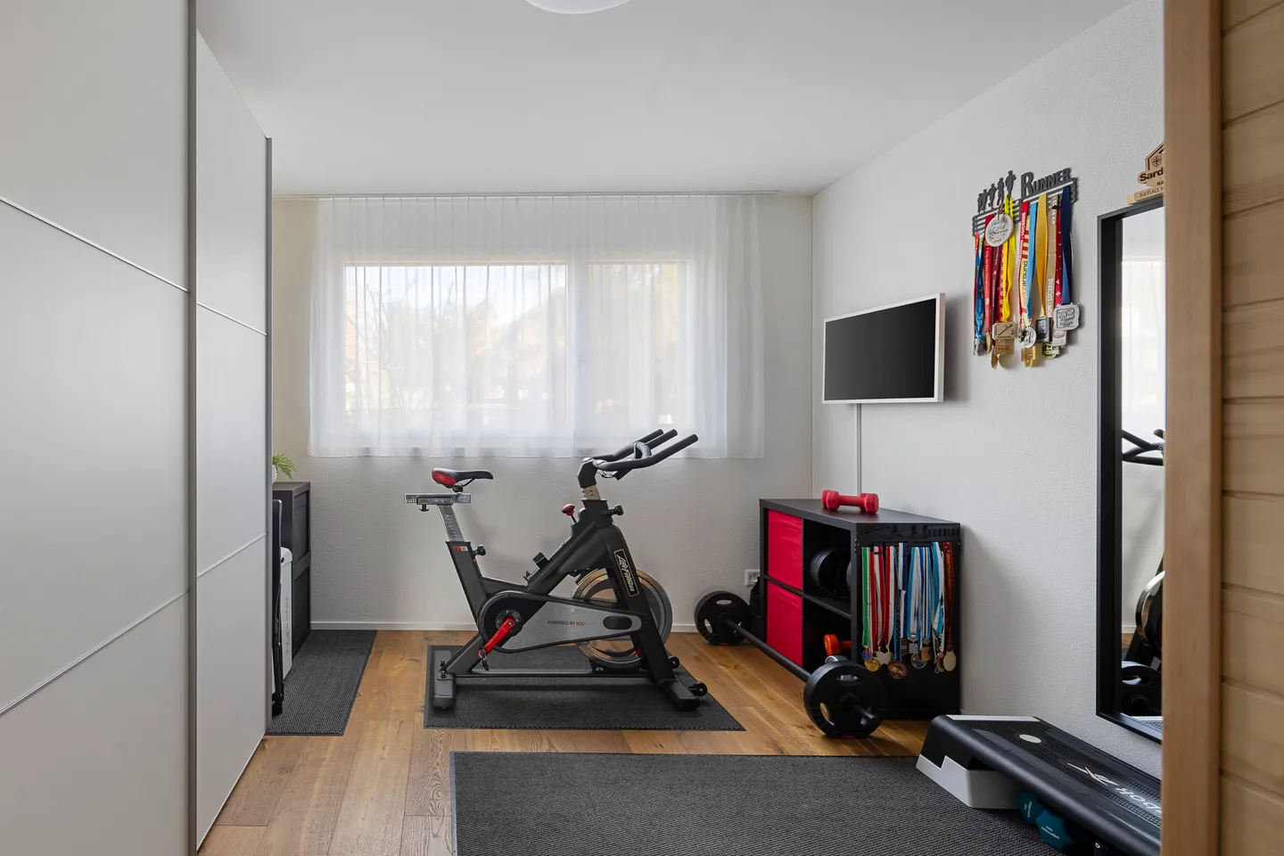 Moderner Wohntraum mit grosser Terrasse und unverbaubarer Weitsicht - Foto 6 von 15