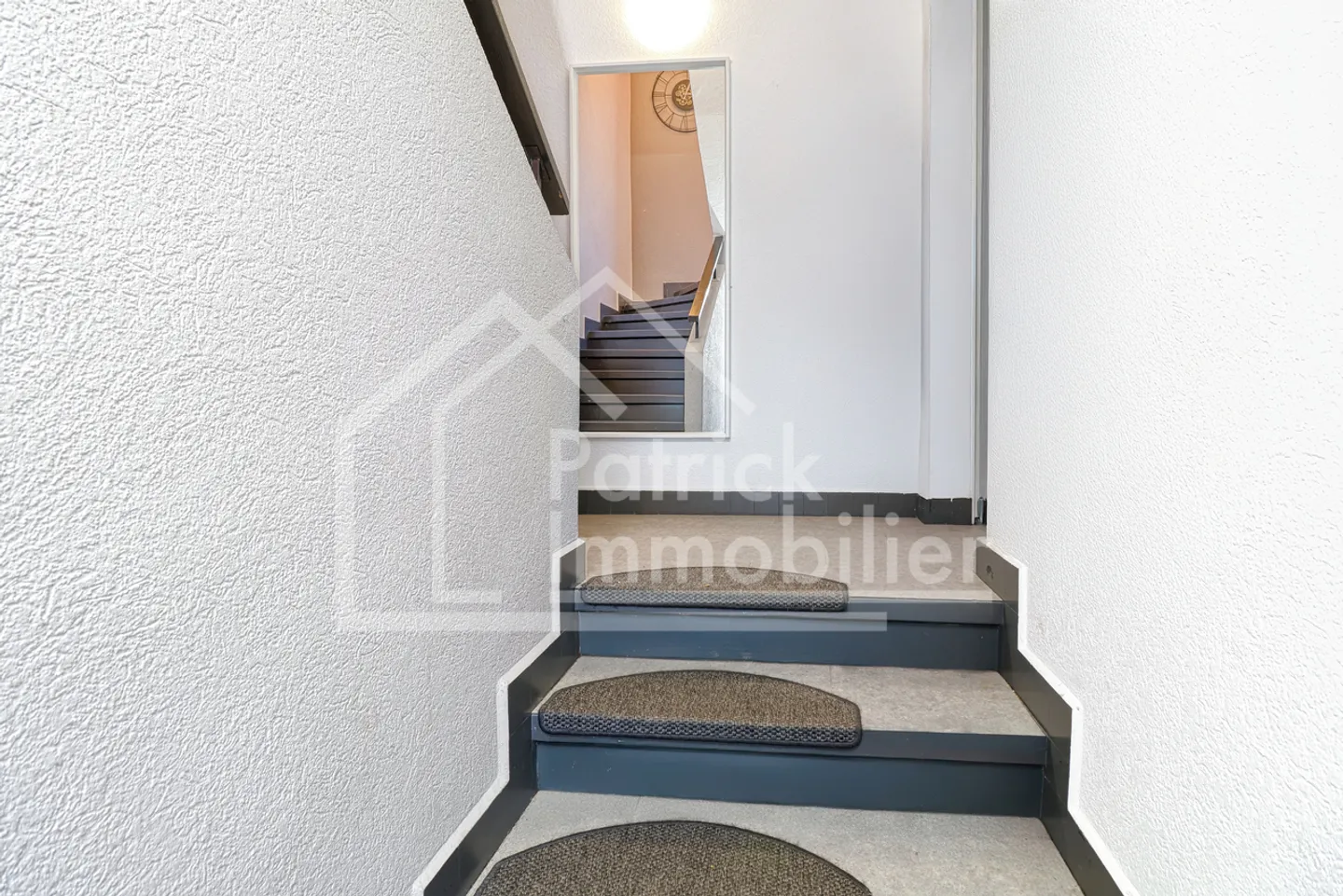 Appartamento 3.5 locali con grande giardino in un condominio di 2 unità - Foto 4 di 12