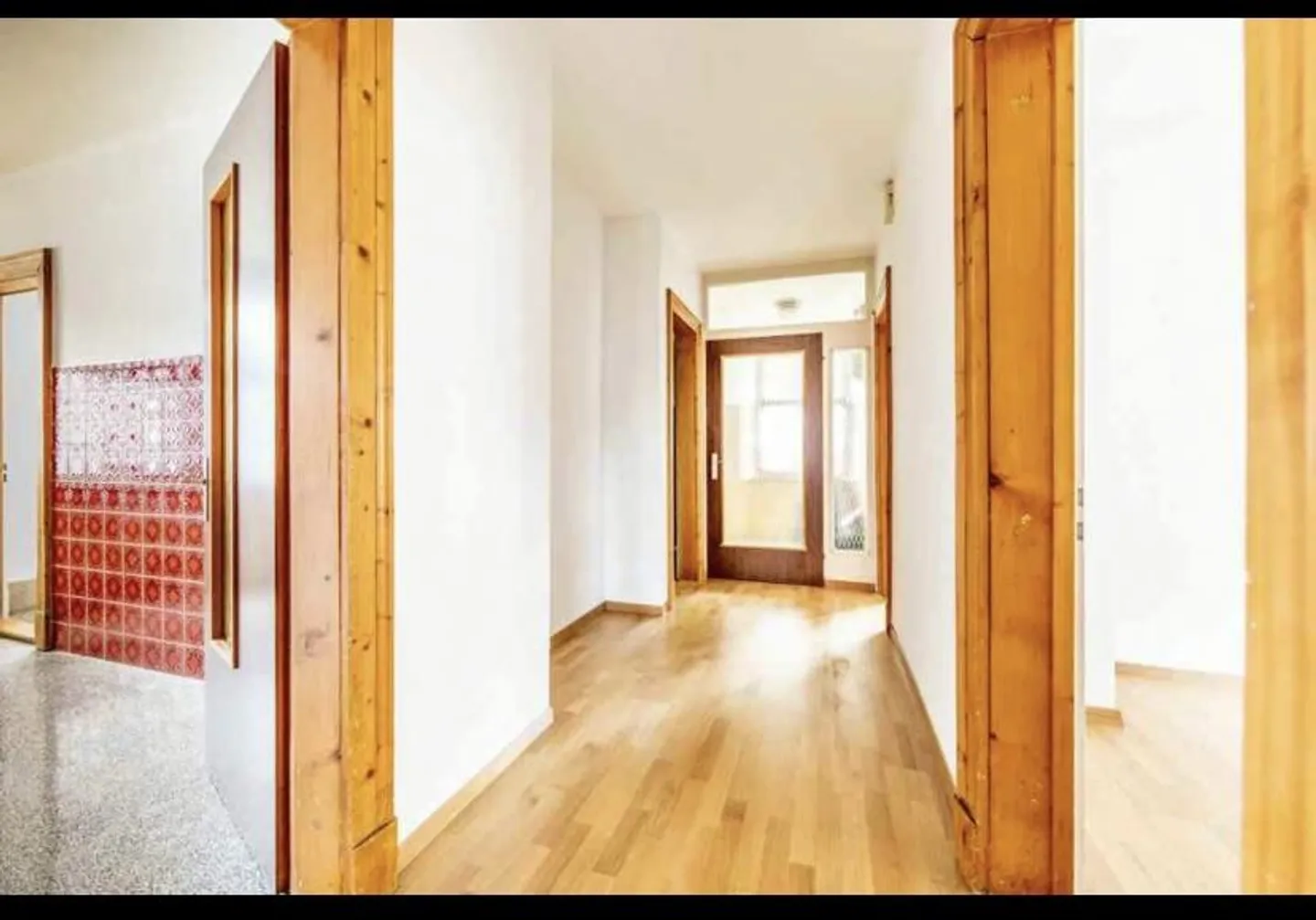 4.5 Room Old Building Apartment - Photo 1 of 14