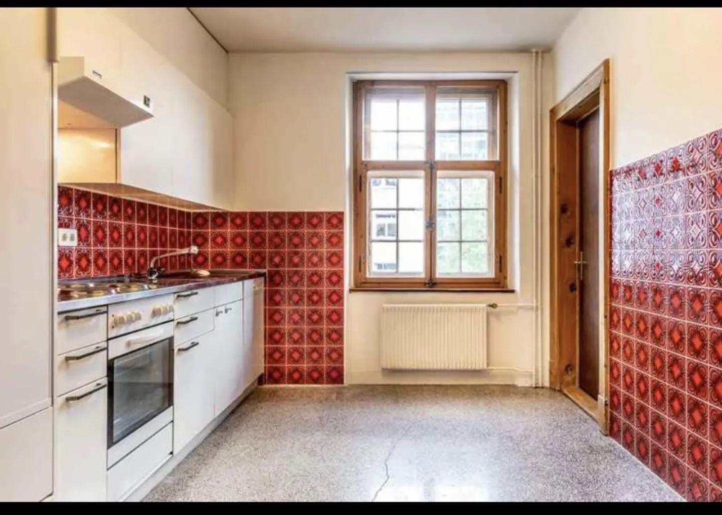 4.5 Room Old Building Apartment - Photo 8 of 14