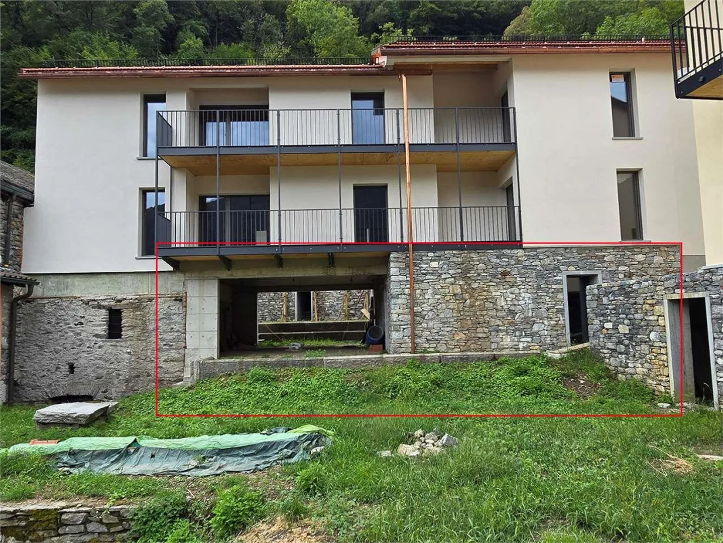 Elegante 3,5-Zimmer MINERGIE-P-ECO-Wohnung mit Veranda und privatem Garten - Foto 1 von 9