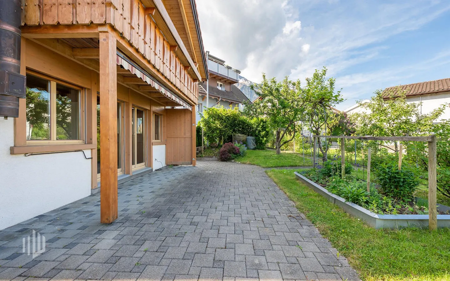 ImmoWyss - Charming Living with a View in Popular Spiez - Photo 4 of 10