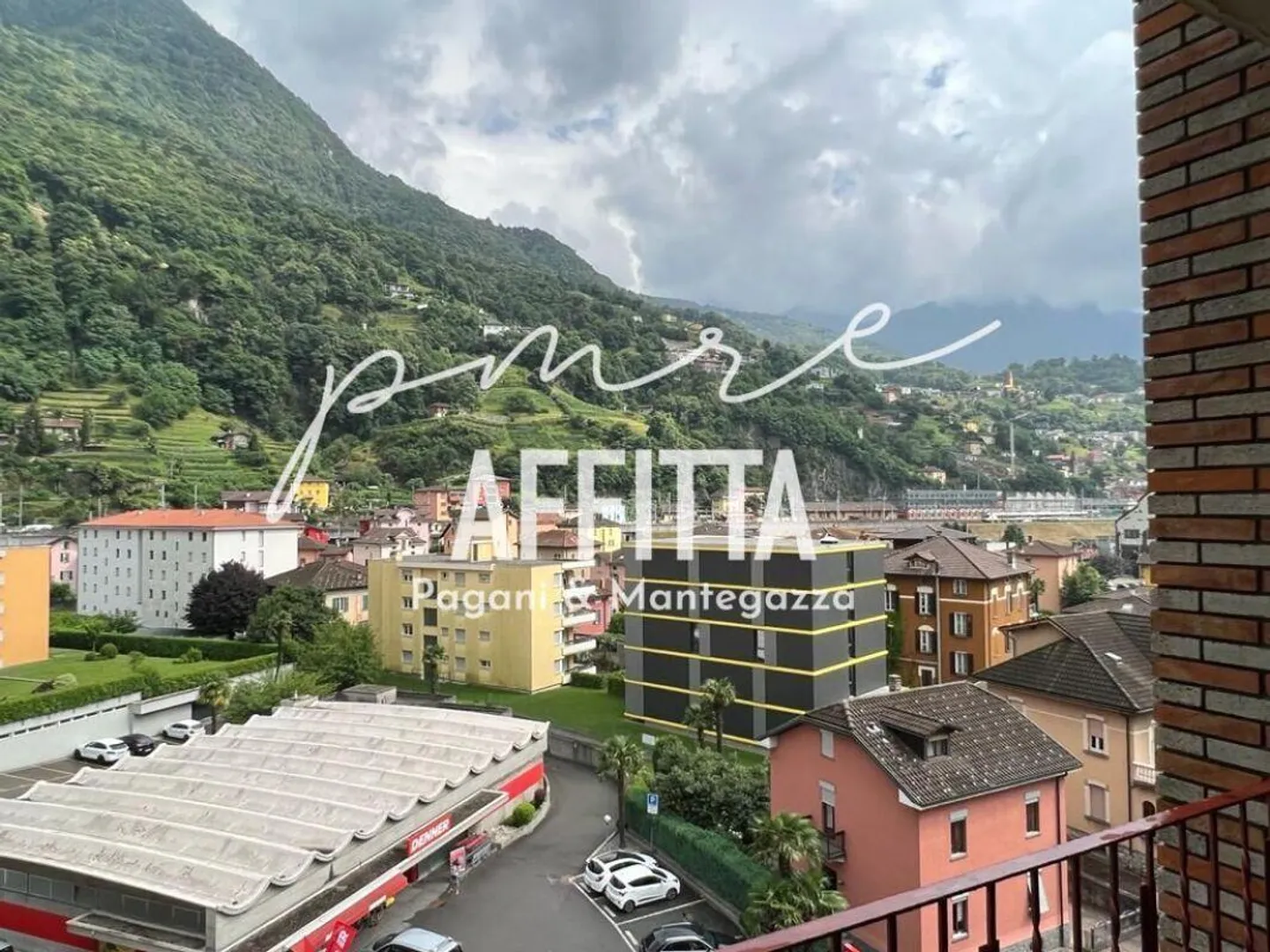 BELLINZONA | FURNISHED ROOMS | BASE OF SUPPORT | - Photo 1 of 7