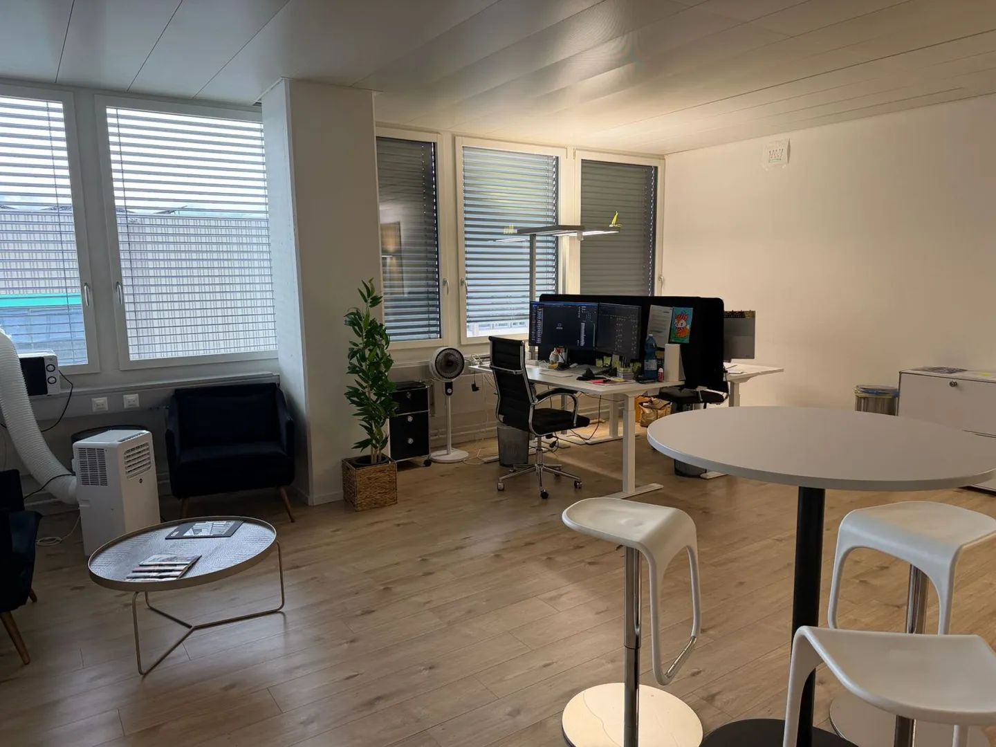 Modernes Büro in Dietikon - Foto 8 von 8