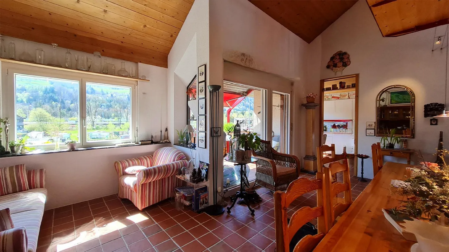 3.5 Pièces Maisonette sous les Combles avec Galerie, 2 Balcons, 2 EHP, Cave, Salle de Loisirs - Photo 6 sur 10