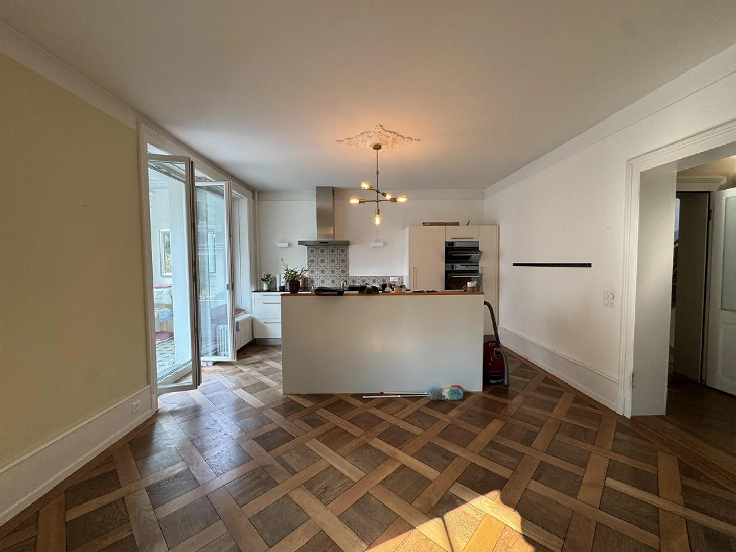 5.5 Room Apartment in Bern - Photo 5 of 13