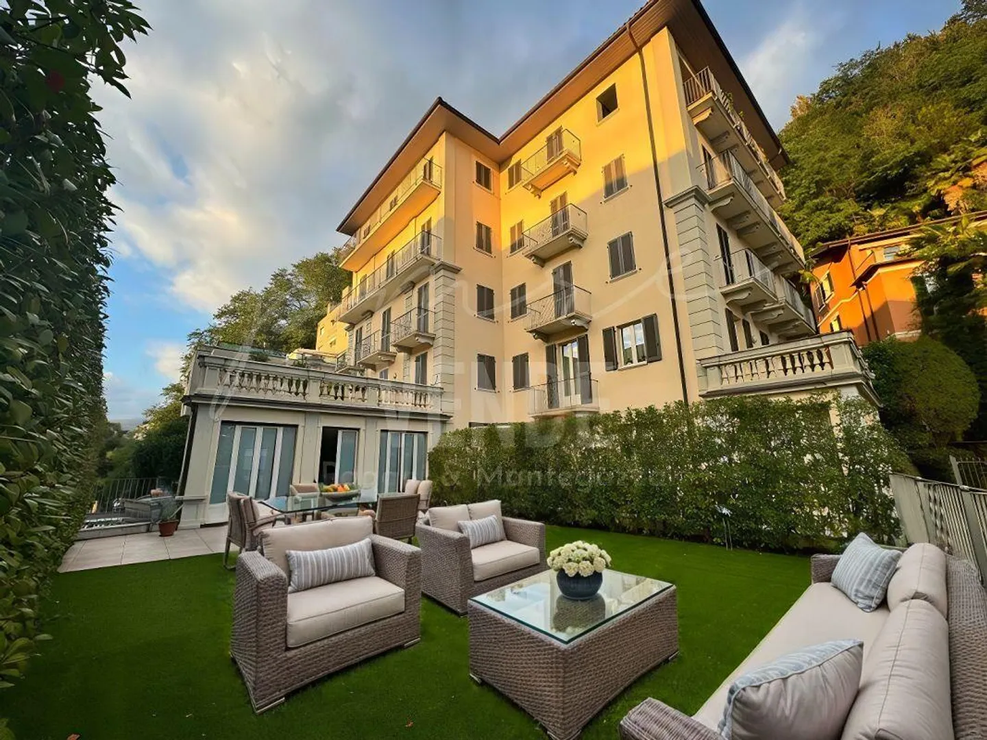 LUGANO I ELEGANTE 4.5-ZIMMER-WOHNUNG MIT GARTEN - Foto 1 von 7
