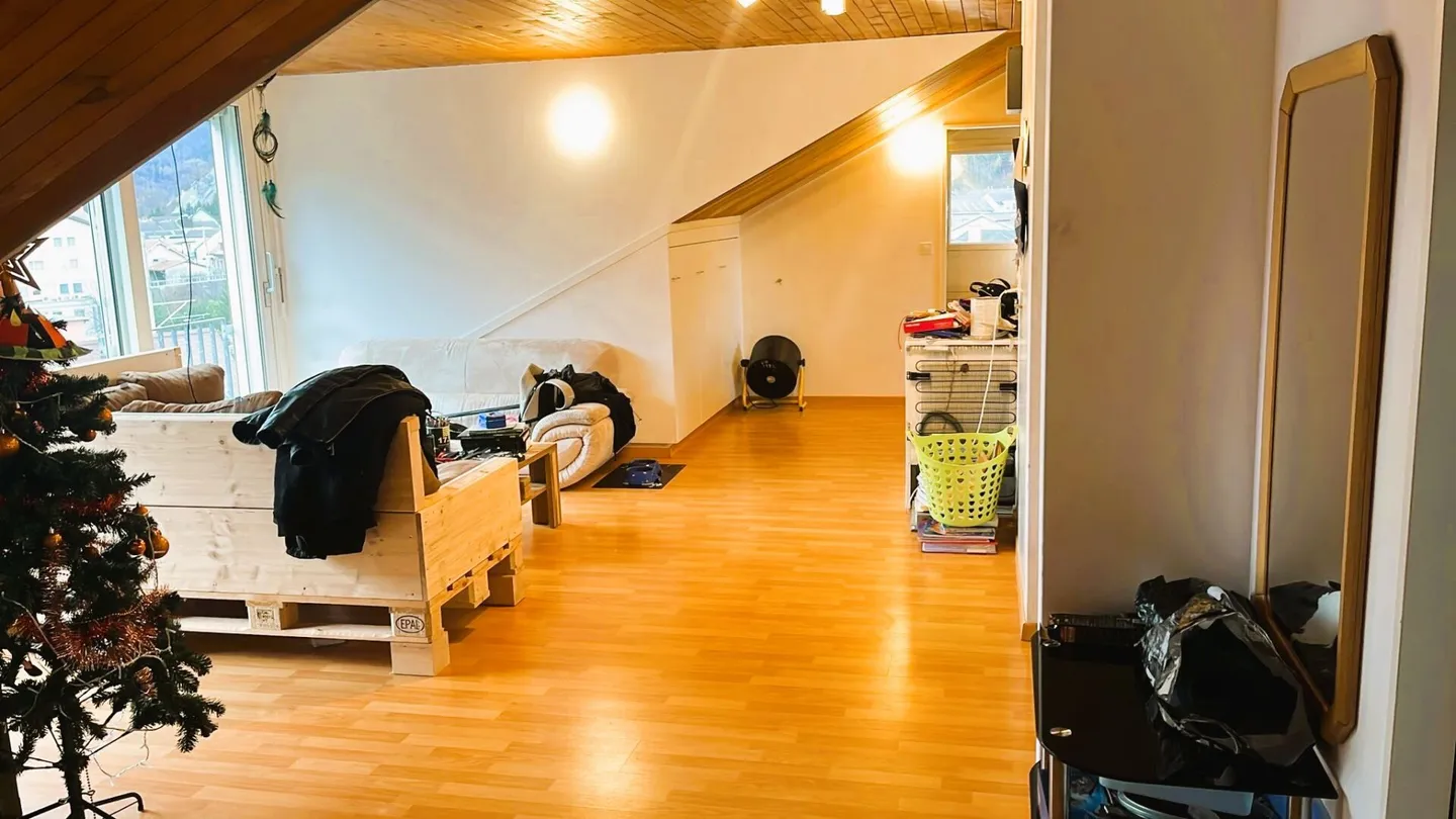 Bella appartamento di 4 stanze con vista magnifica a Domat/Ems - Foto 4 di 10