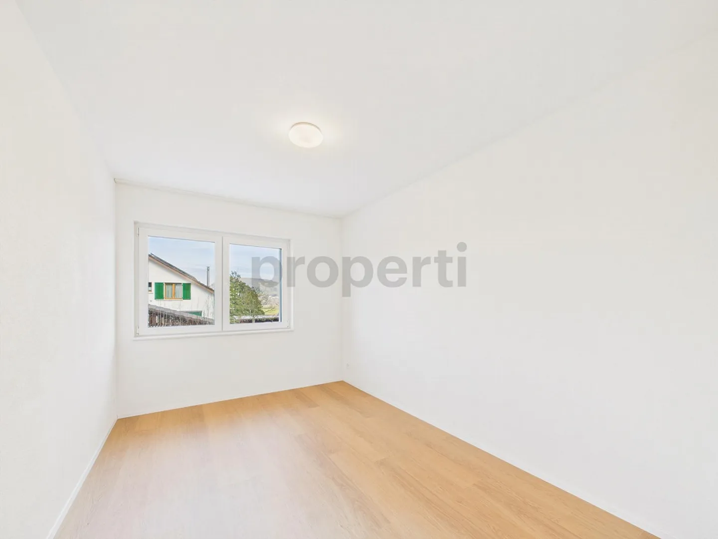 Appartement lumineux de 3 pièces avec terrasse à Rietheim - Photo 6 sur 12