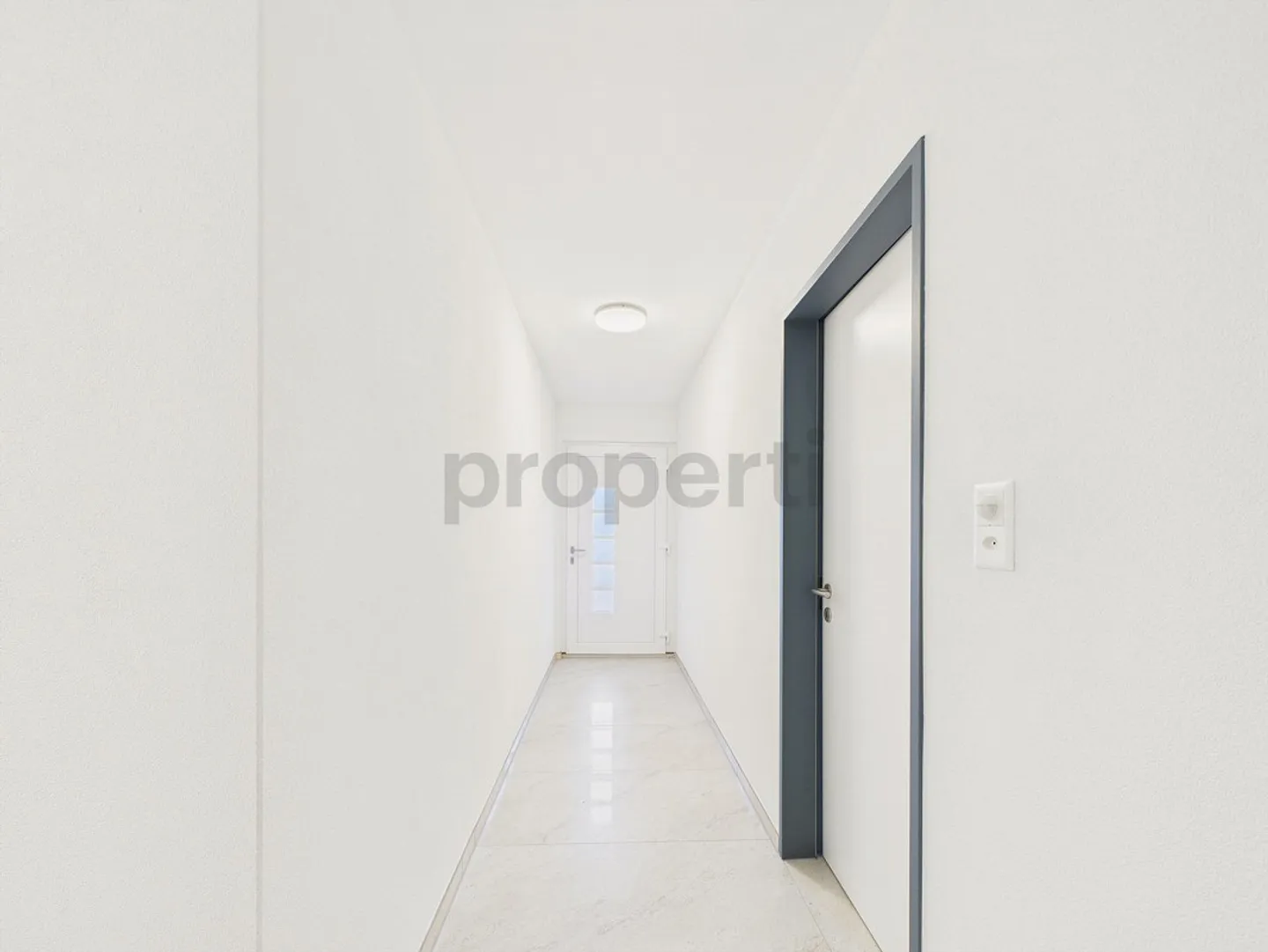 Appartement lumineux de 3 pièces avec terrasse à Rietheim - Photo 7 sur 12