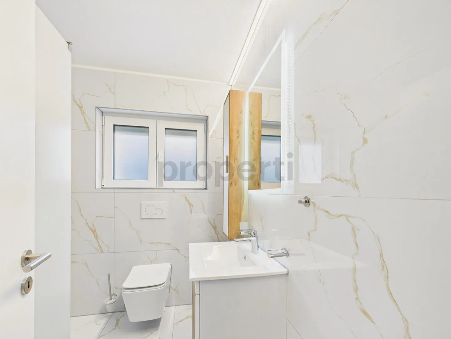 Appartement lumineux de 3 pièces avec terrasse à Rietheim - Photo 8 sur 12