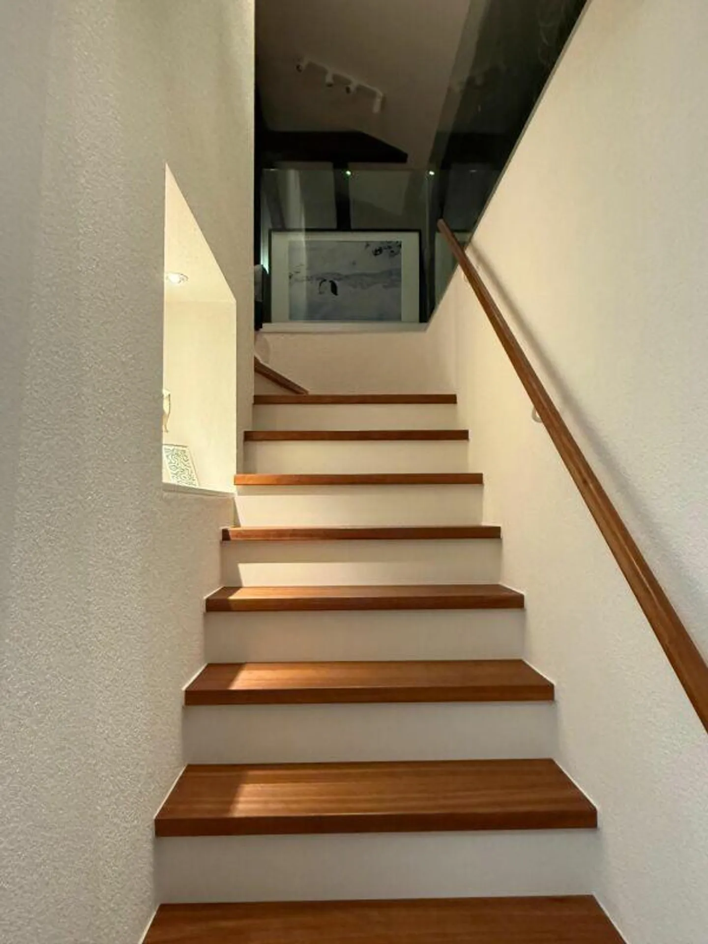 Appartamento attico confortevole di 3,5 stanze - Foto 9 di 11