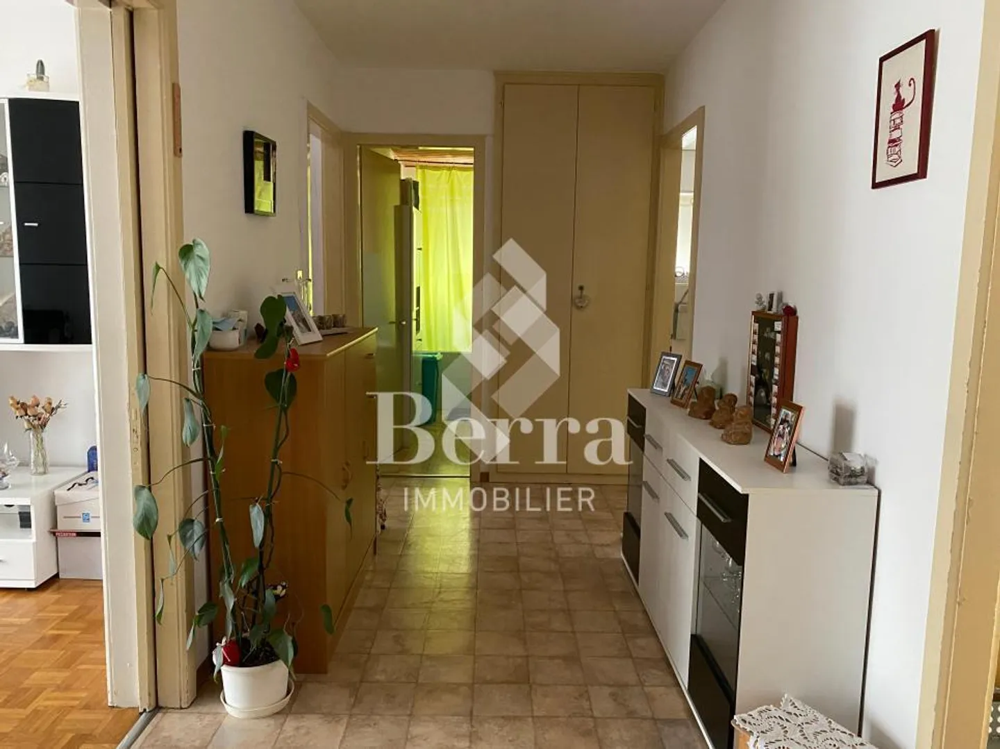 Saxon - Spacieux 3.5 pièces de 90 m² actuellement loué - Photo 3 sur 7