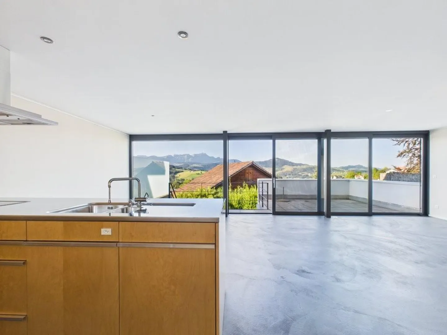 TOP Single-Family Home with a View - Photo 3 of 12