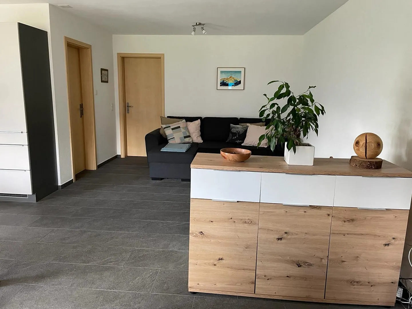 2 Room Apartment in Sunny Location - Photo 4 of 10