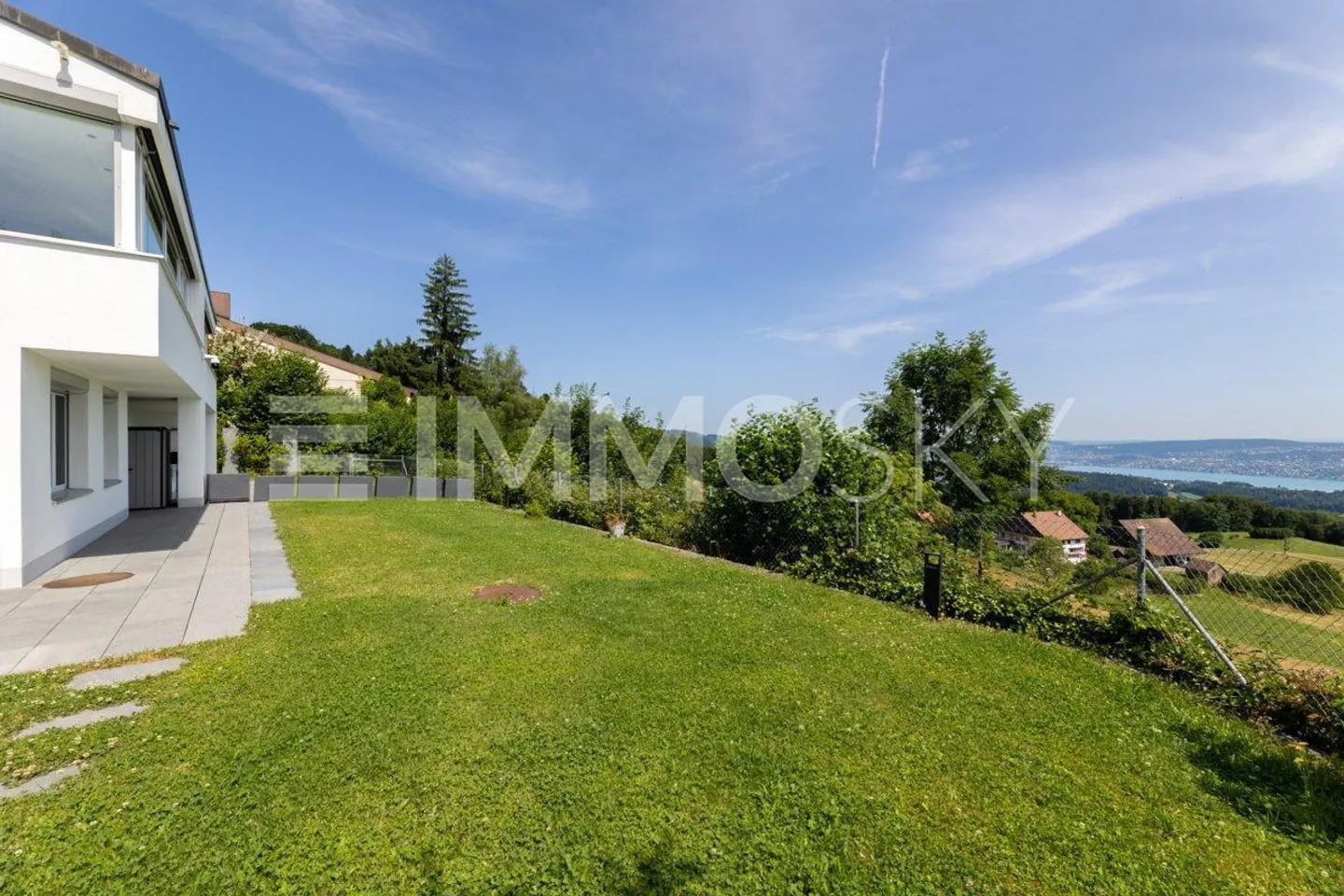 Exklusives Doppelhaus mit Seeblick - Foto 1 von 5