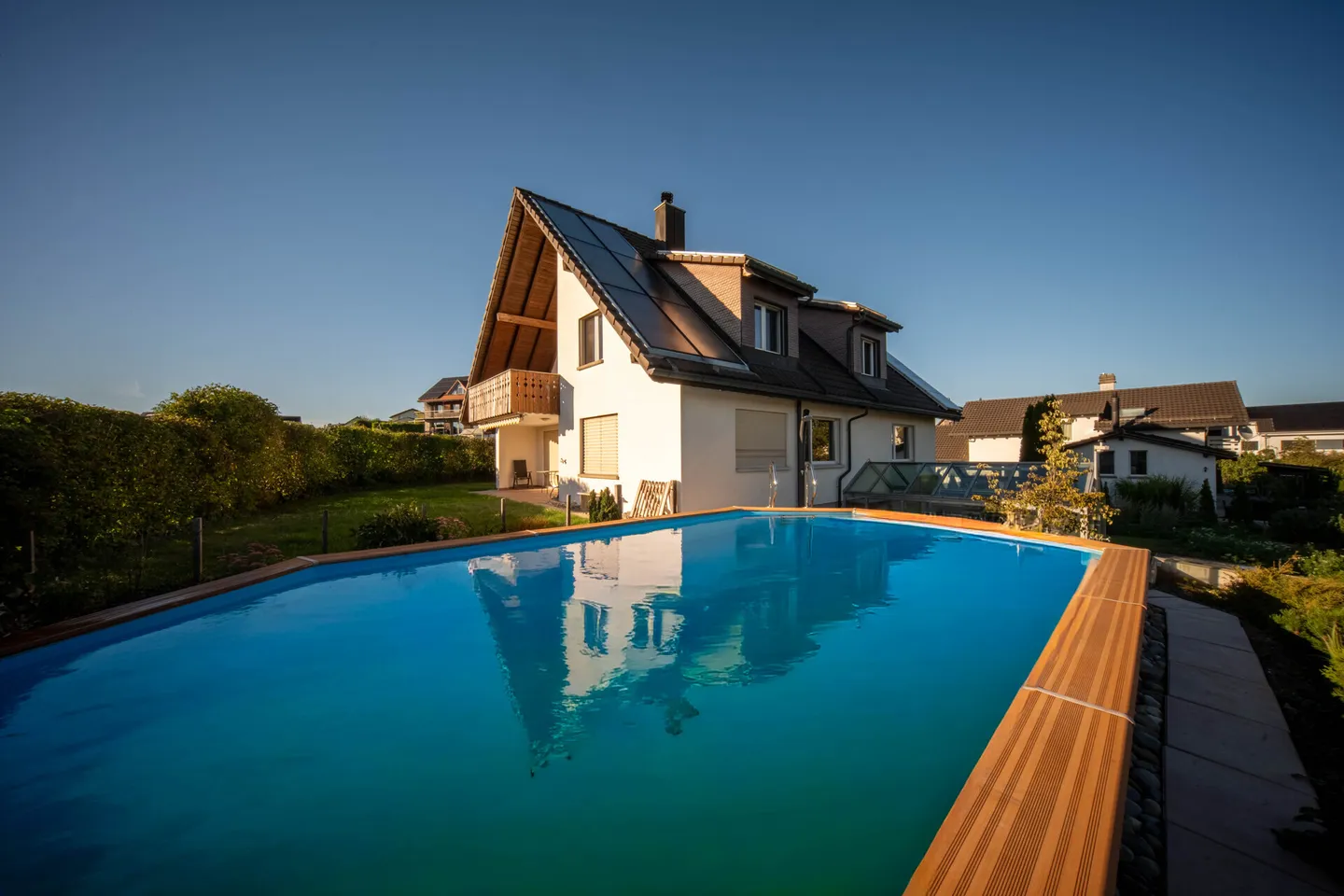 Spacious Family Home with Pool - Photo 5 of 5