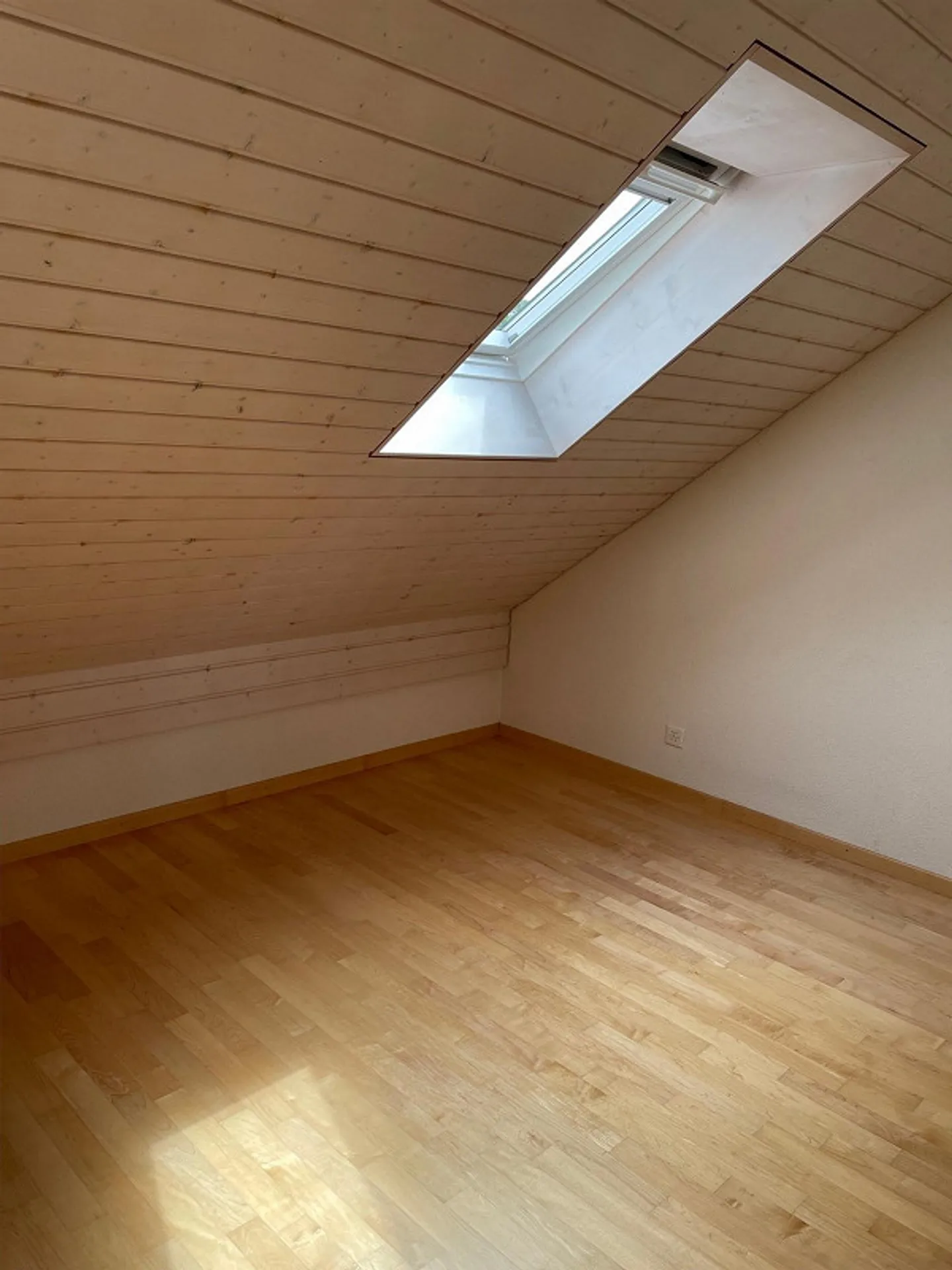 Appartement spacieux de 4,5 pièces avec balcon - Photo 9 sur 15