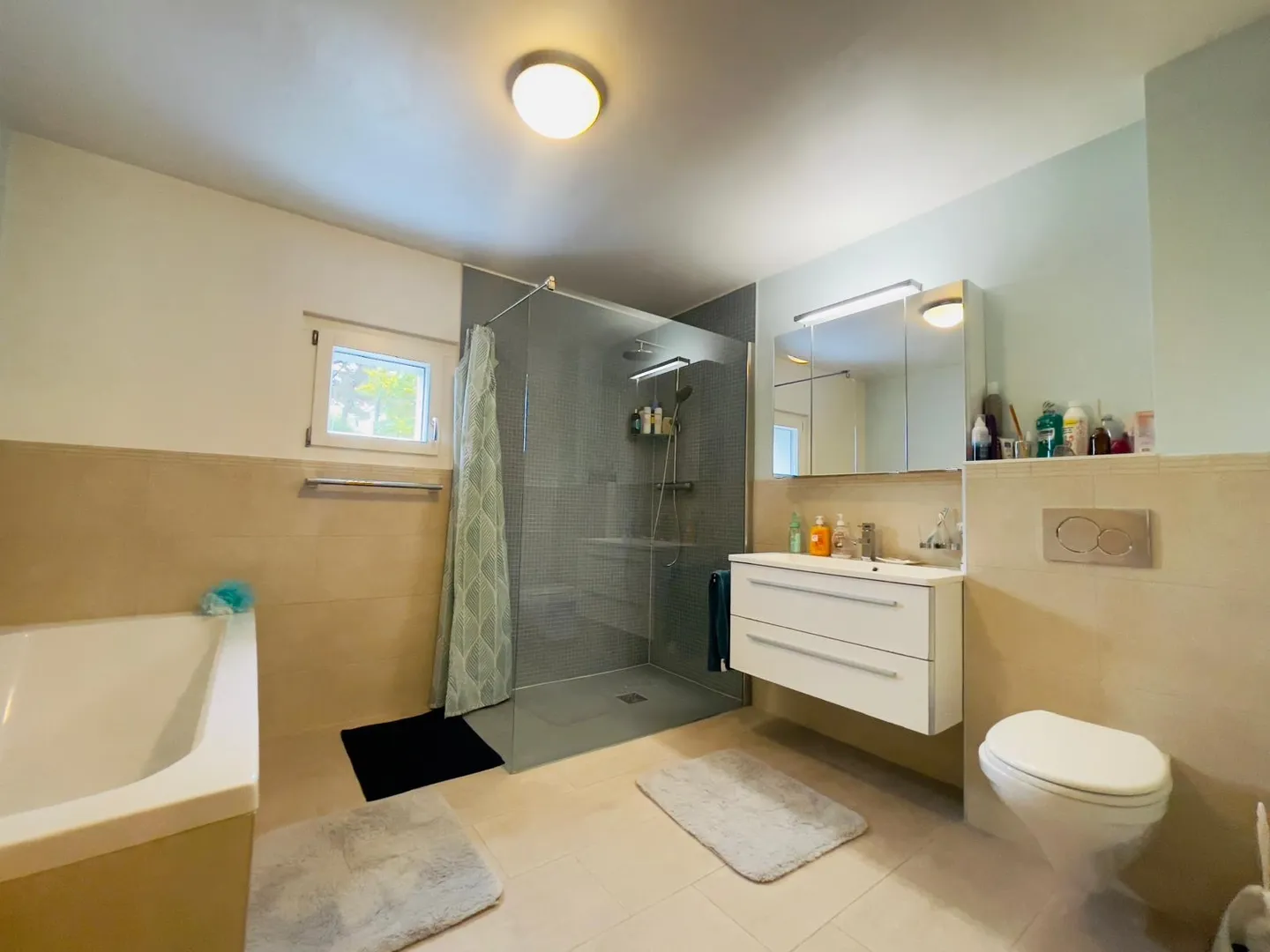 Villa Familiare Elegante in Affitto - Foto 10 di 12