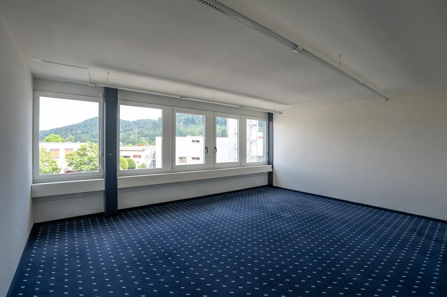 Helles Büro zu vermieten - Foto 4 von 4
