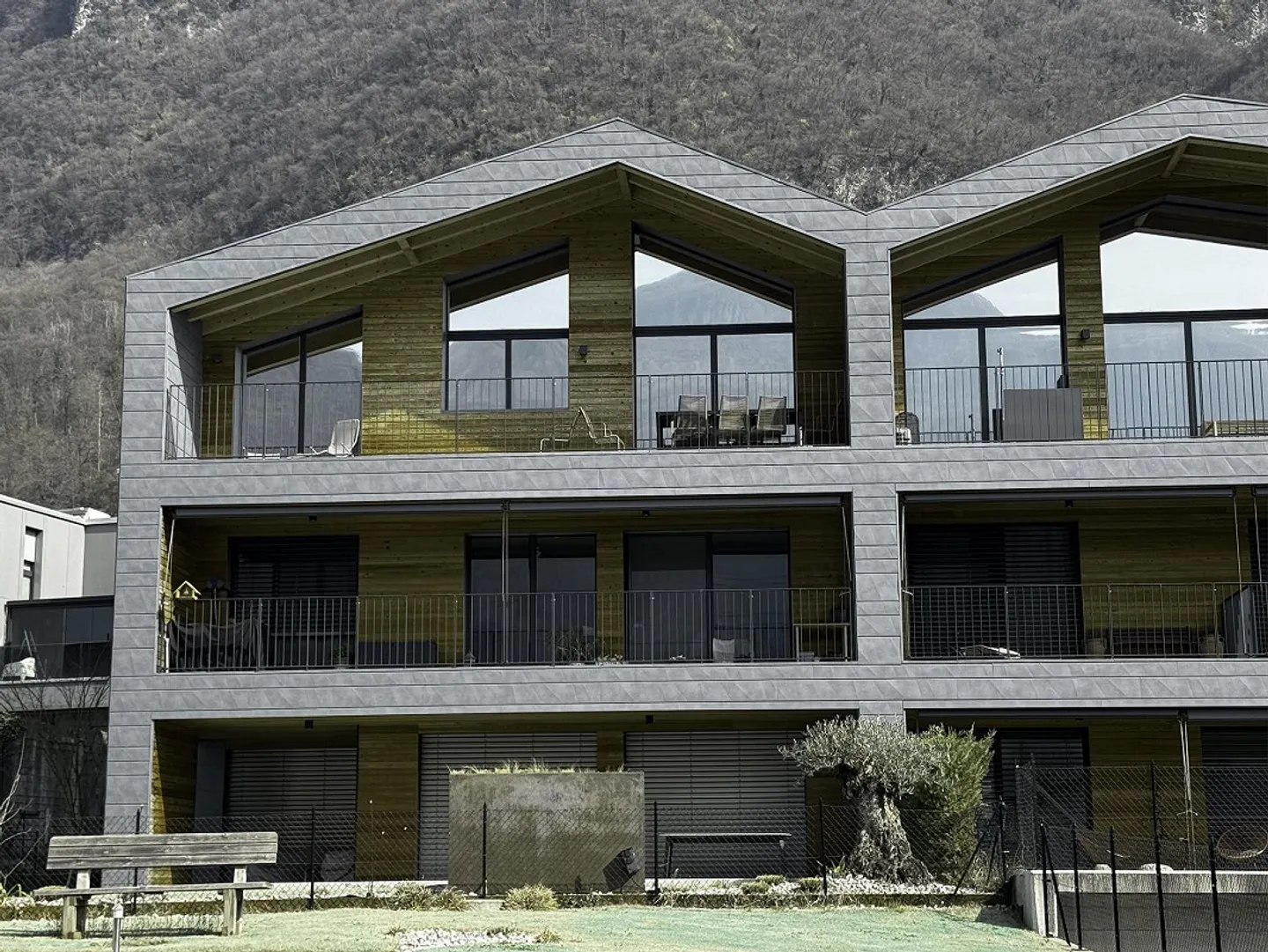 Appartamento di recente costruzione con terrazzo - Foto 3 di 4