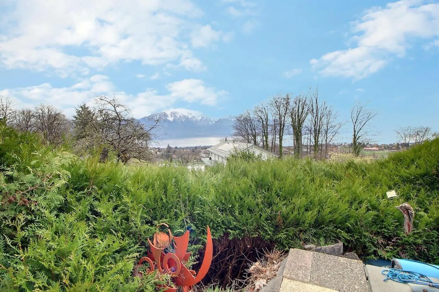 Superb individual house with lake view in occupied life annuity without rent - Photo 15 of 16