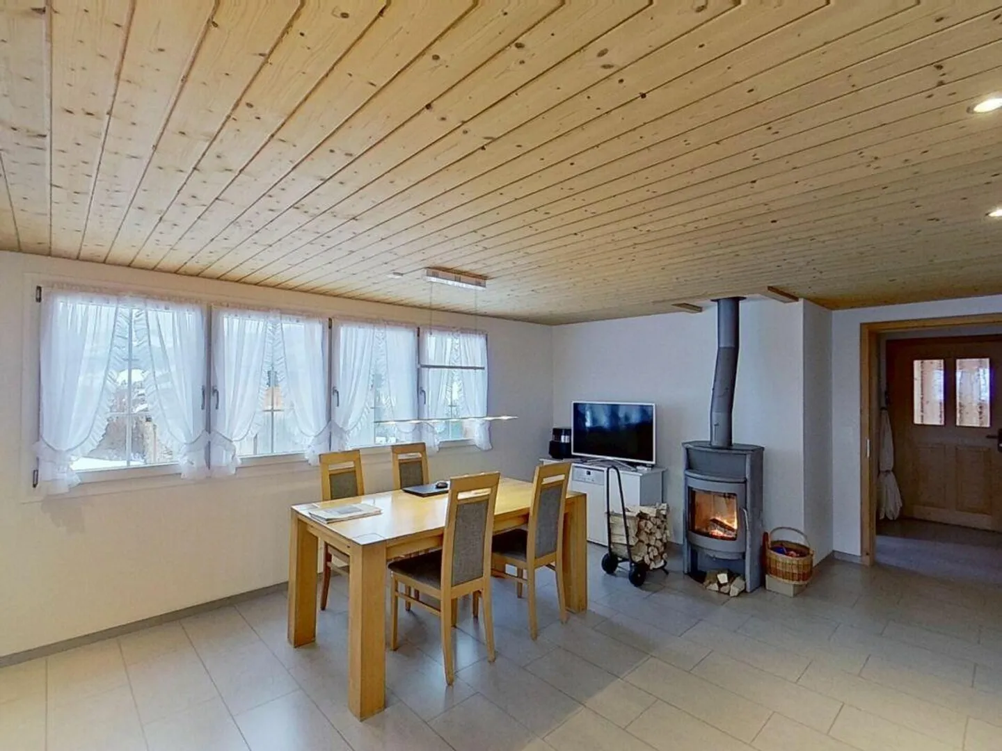 Vivere con vista - Parte della casa a Haslen AI - Foto 5 di 14