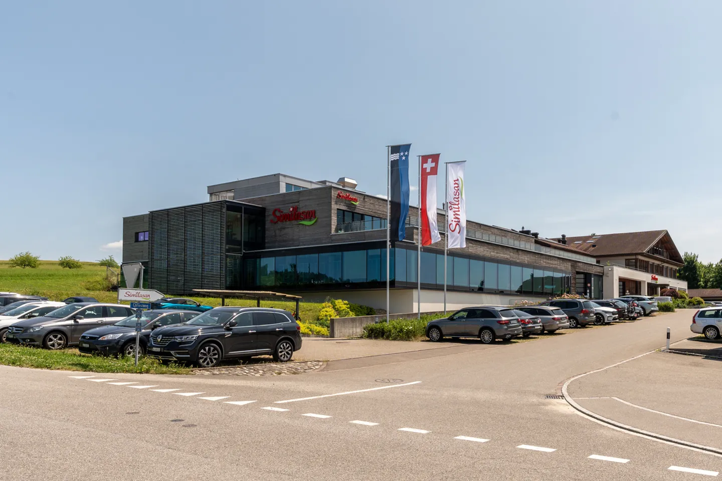 Opportunità di investimento esclusiva: proprietà redditizia a Jonen (AG) - Foto 1 di 15
